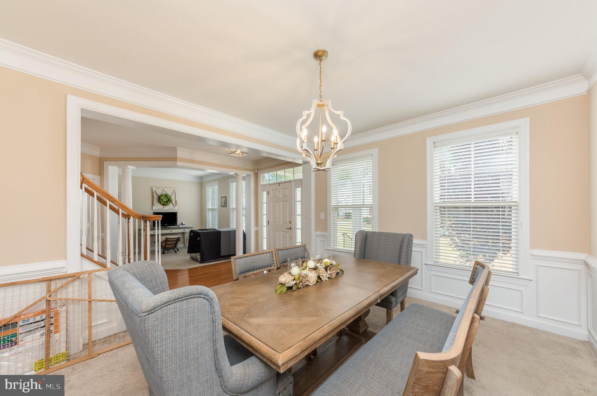 LADYSMITH VILLAGE - Residential