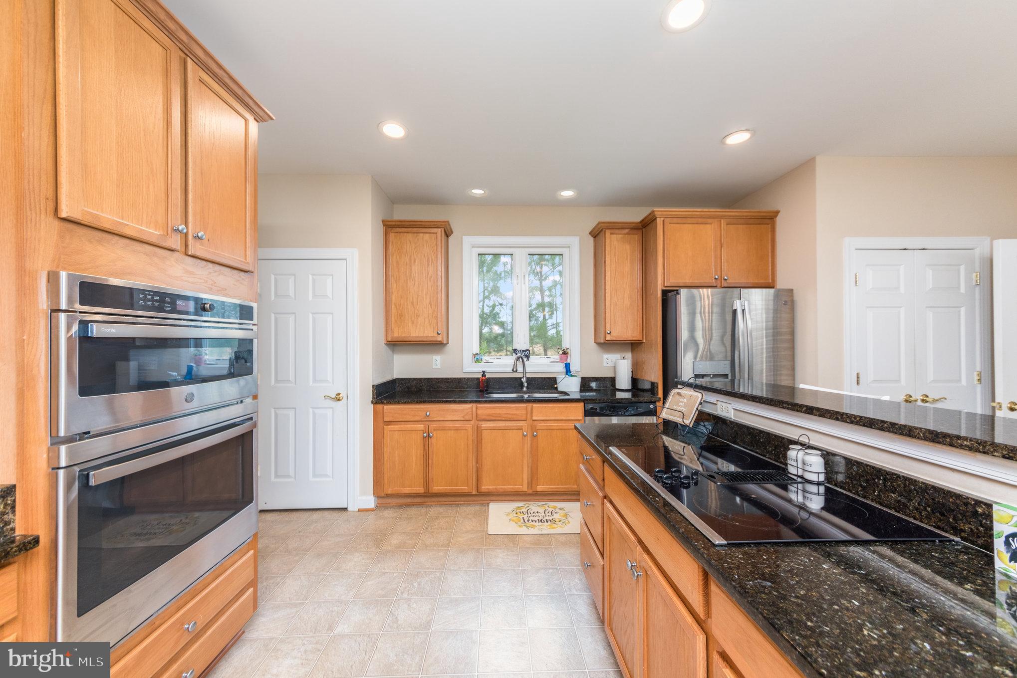 LADYSMITH VILLAGE - Residential