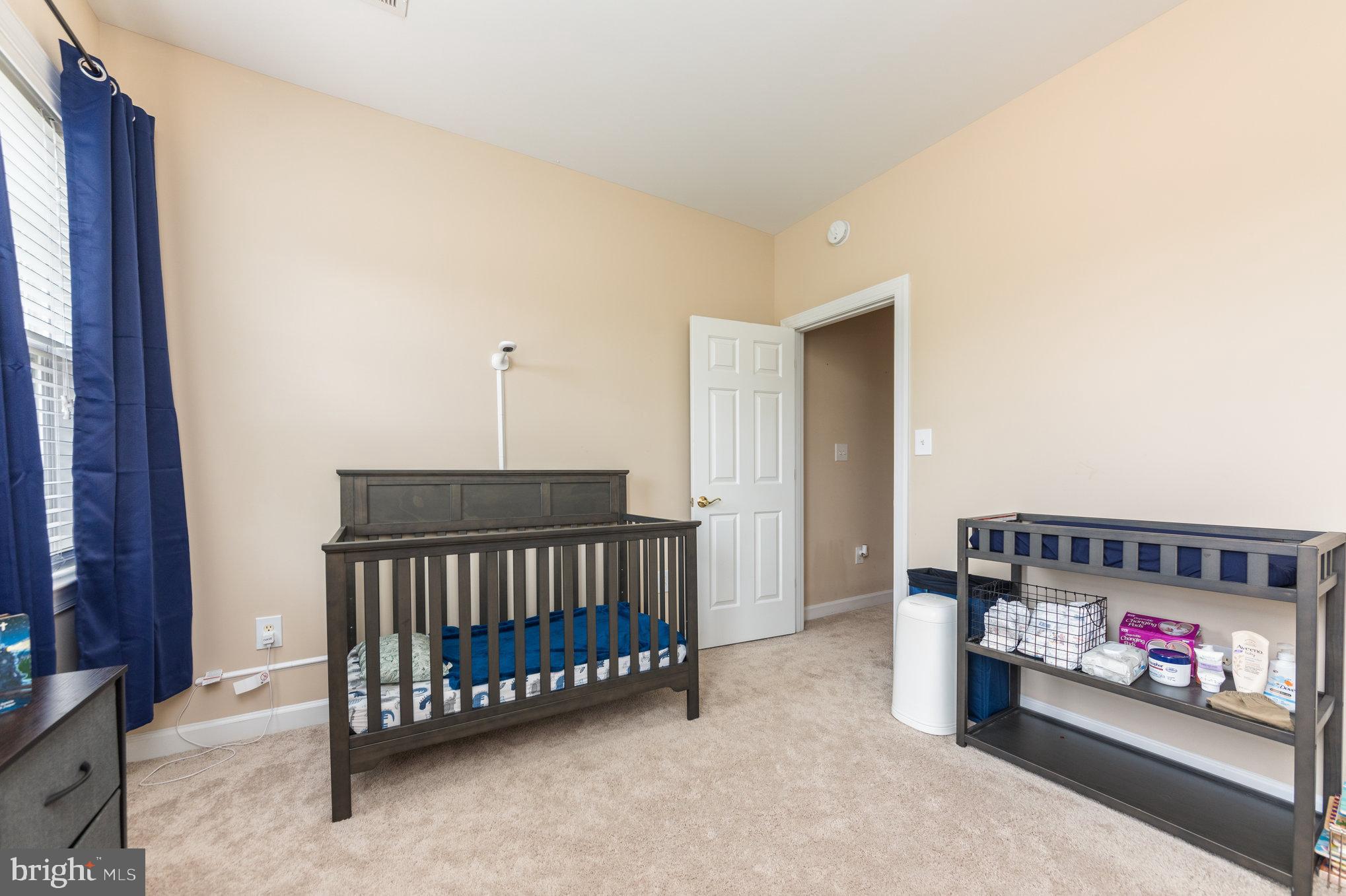 LADYSMITH VILLAGE - Residential