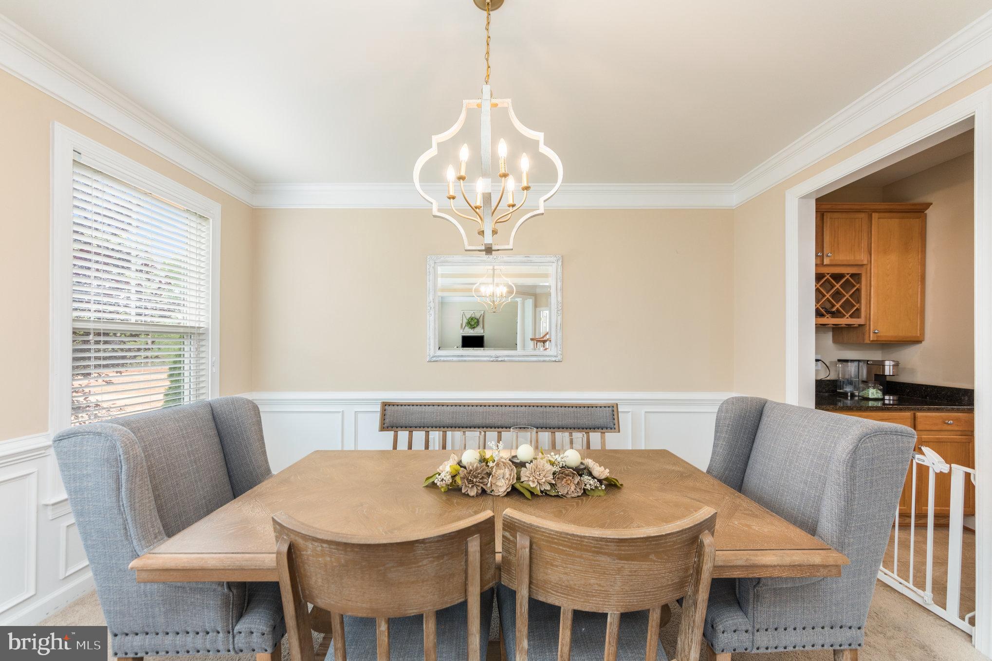 LADYSMITH VILLAGE - Residential