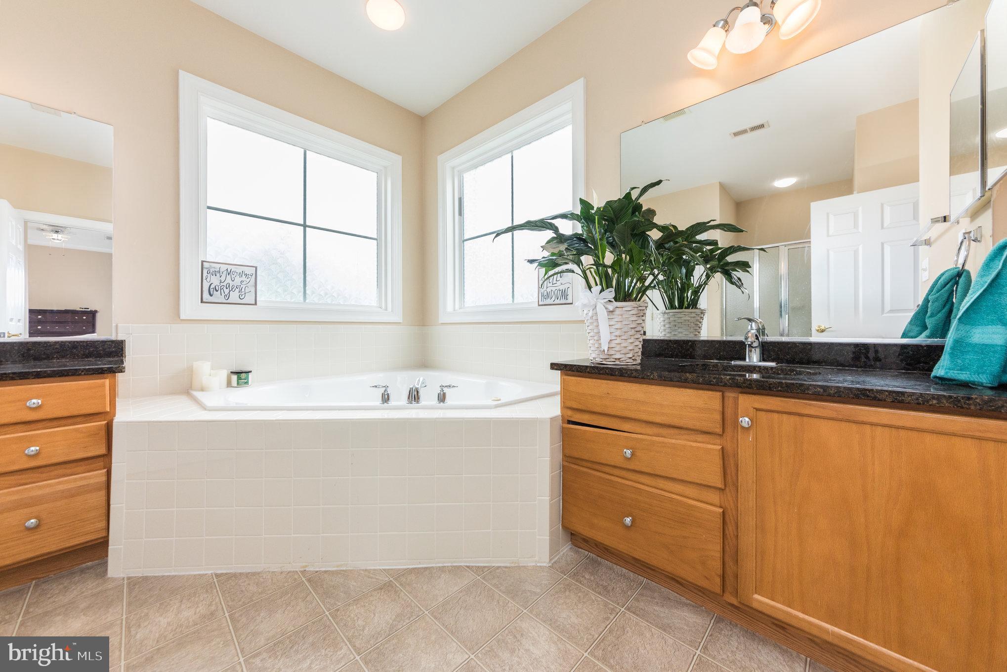 LADYSMITH VILLAGE - Residential