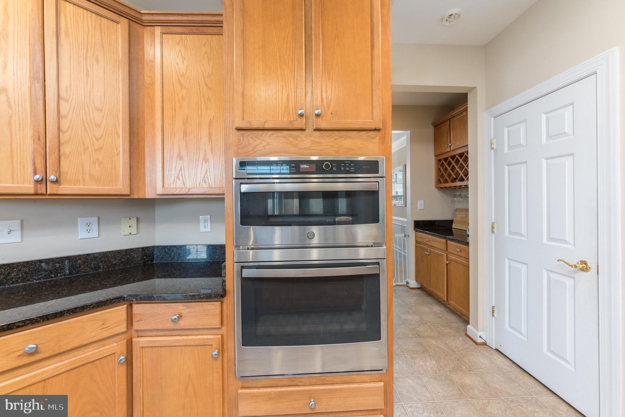 LADYSMITH VILLAGE - Residential