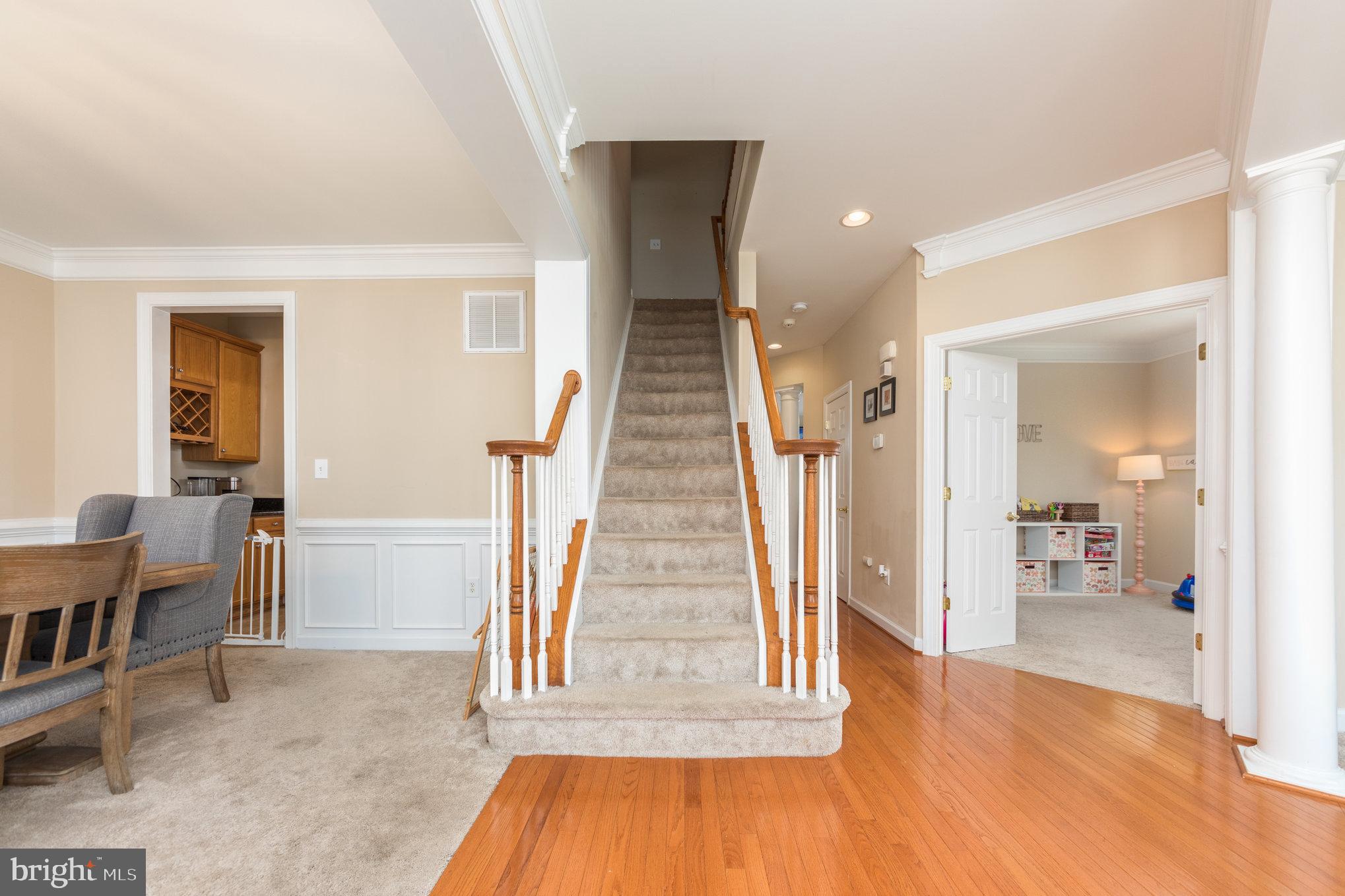 LADYSMITH VILLAGE - Residential