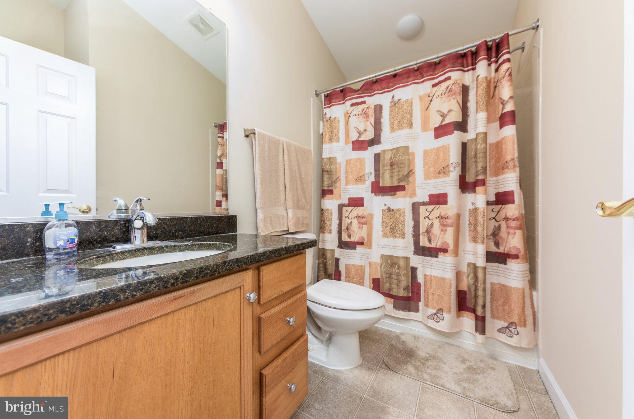 LADYSMITH VILLAGE - Residential