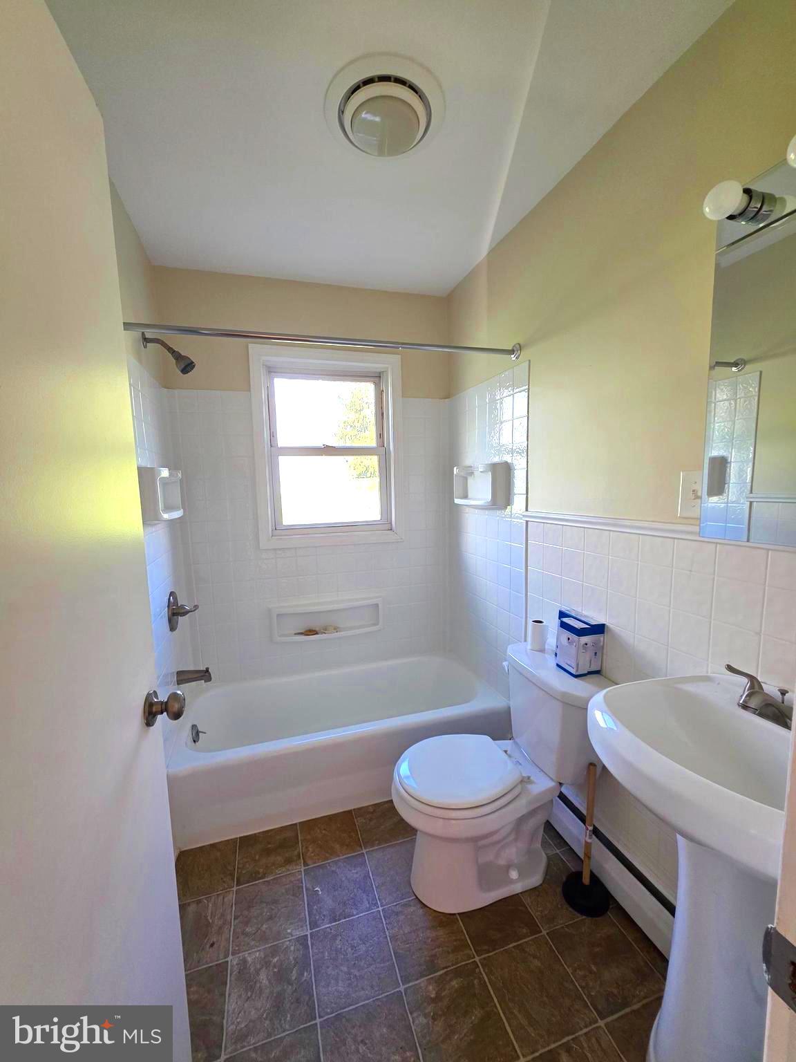 SHREWSBURY BORO - Residential