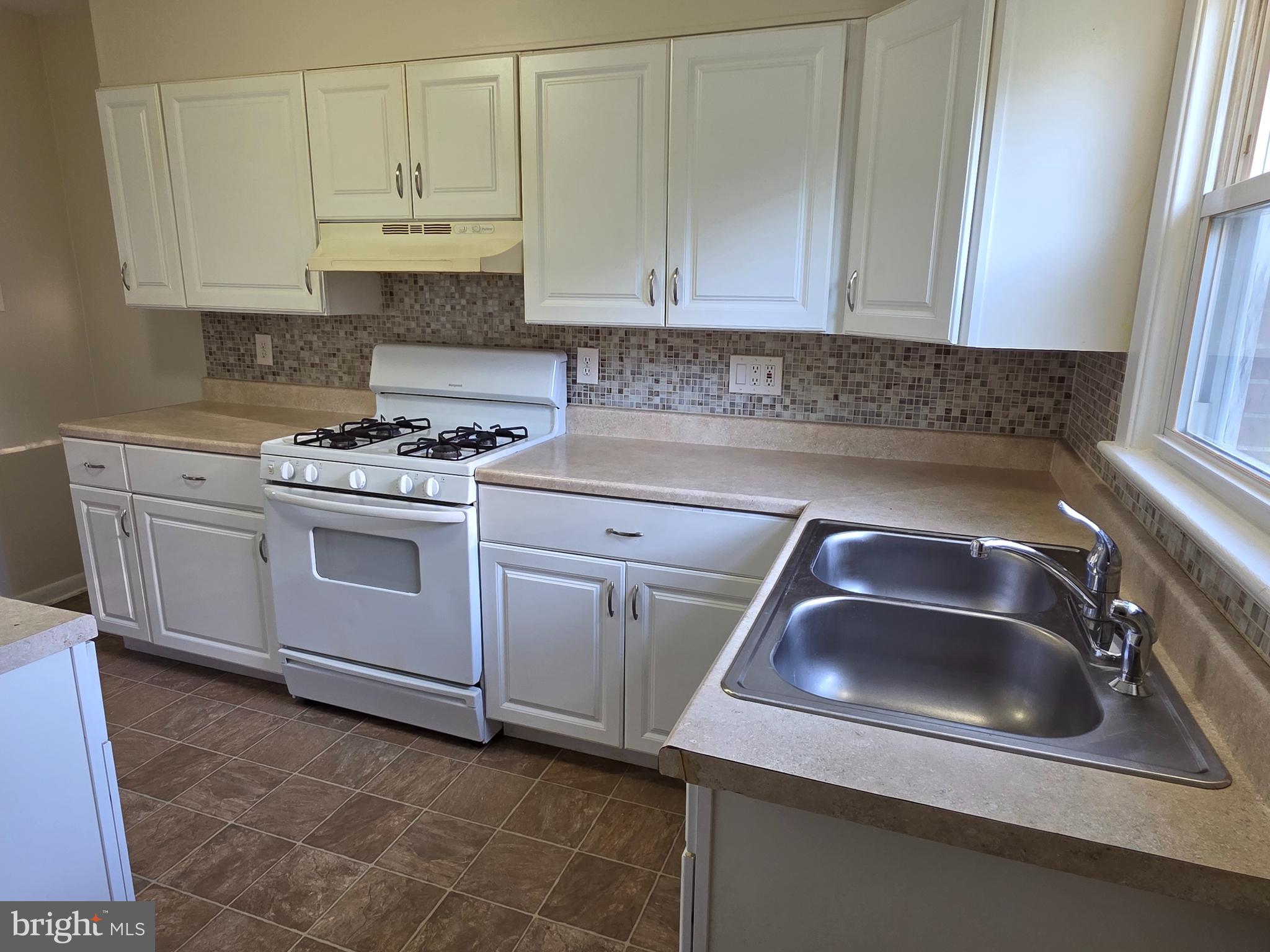 SHREWSBURY BORO - Residential