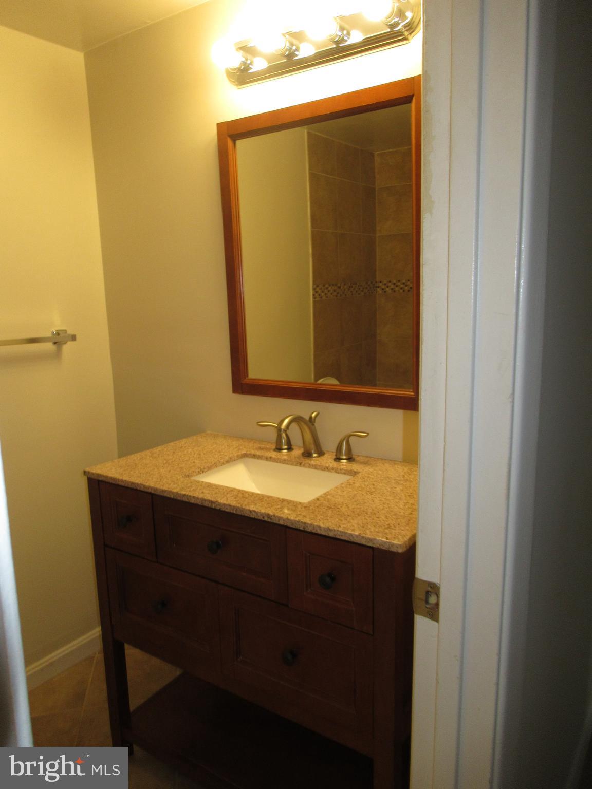 BETHESDA PARK - Residential Lease