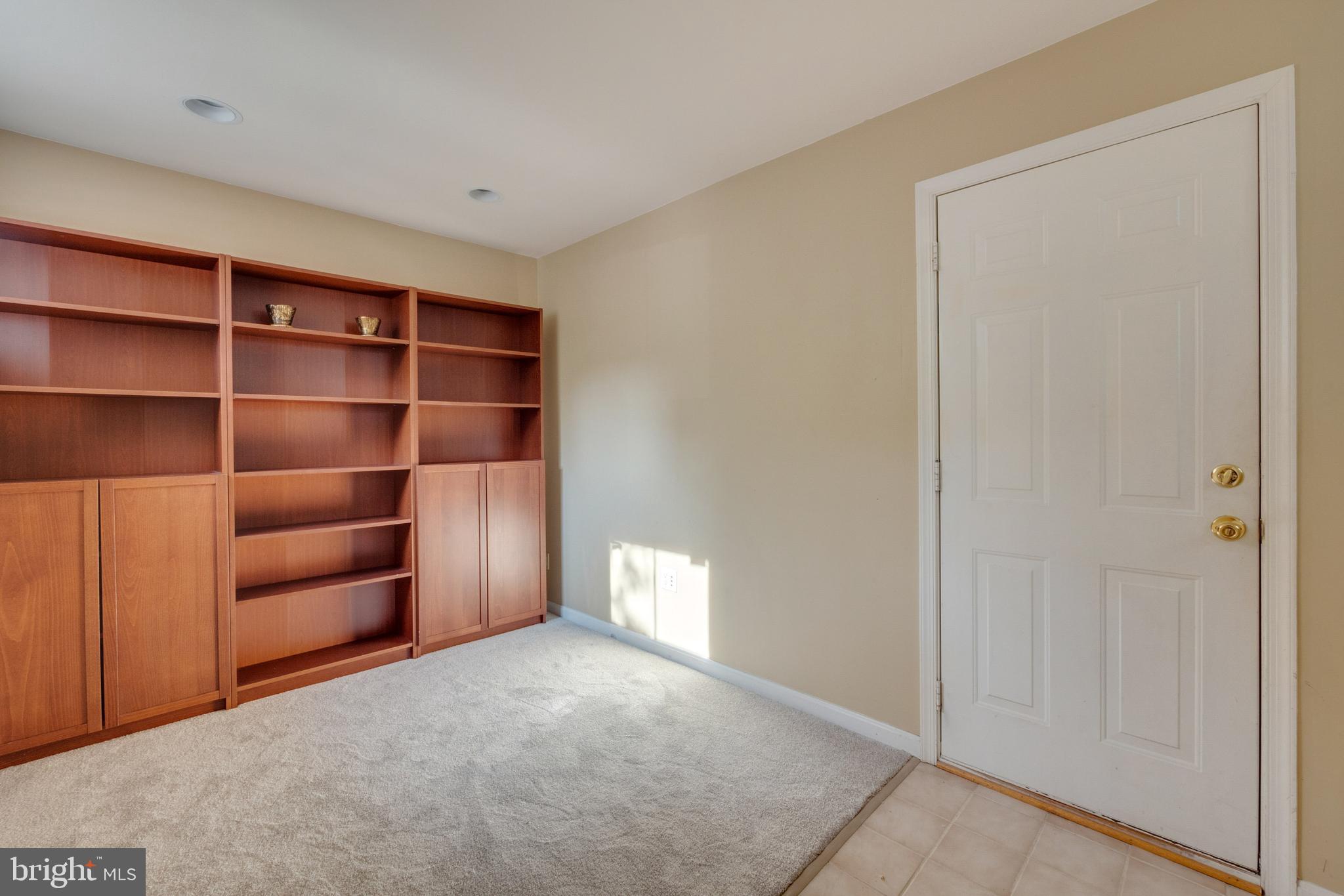 CAMERON STATION - Residential Lease