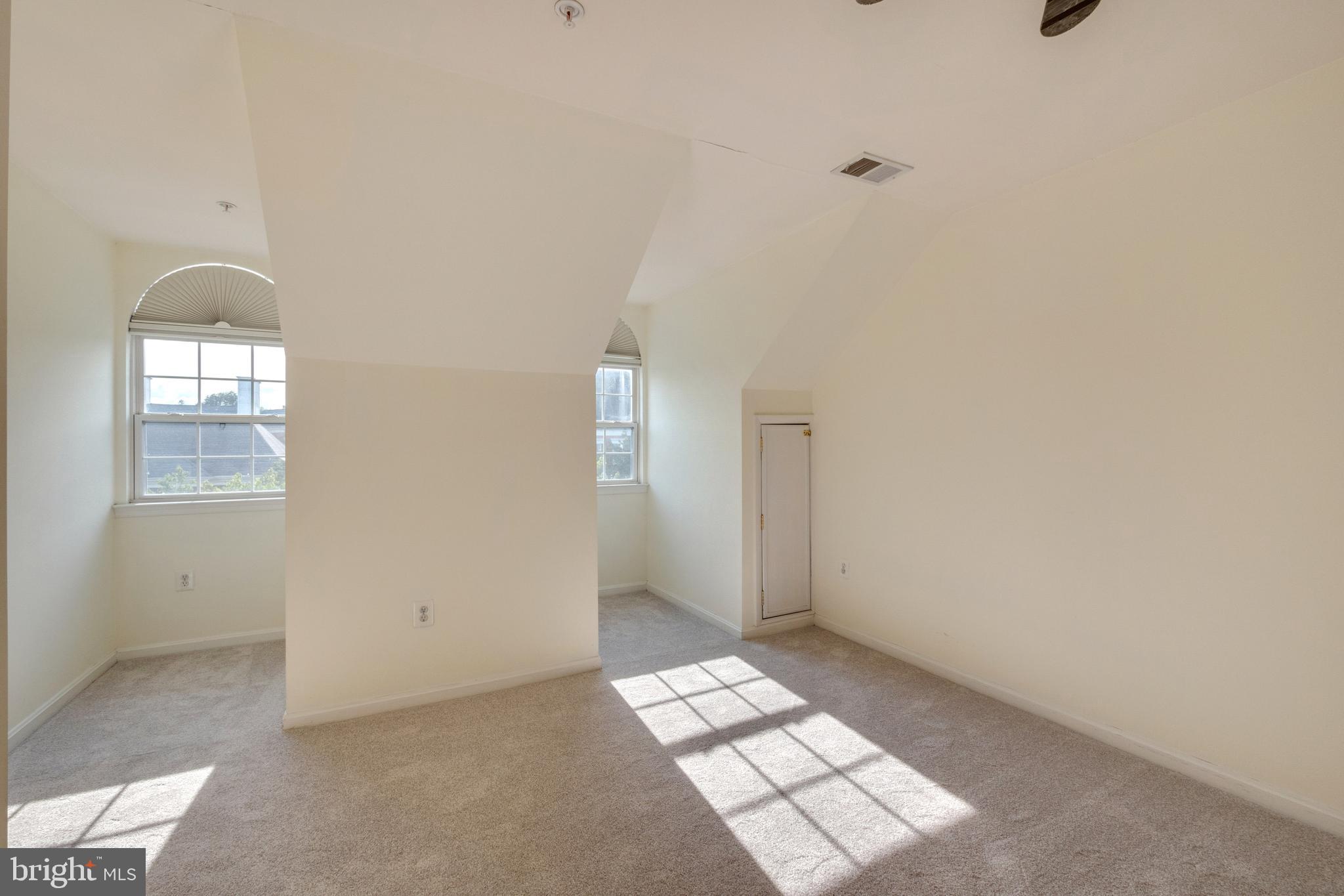 CAMERON STATION - Residential Lease