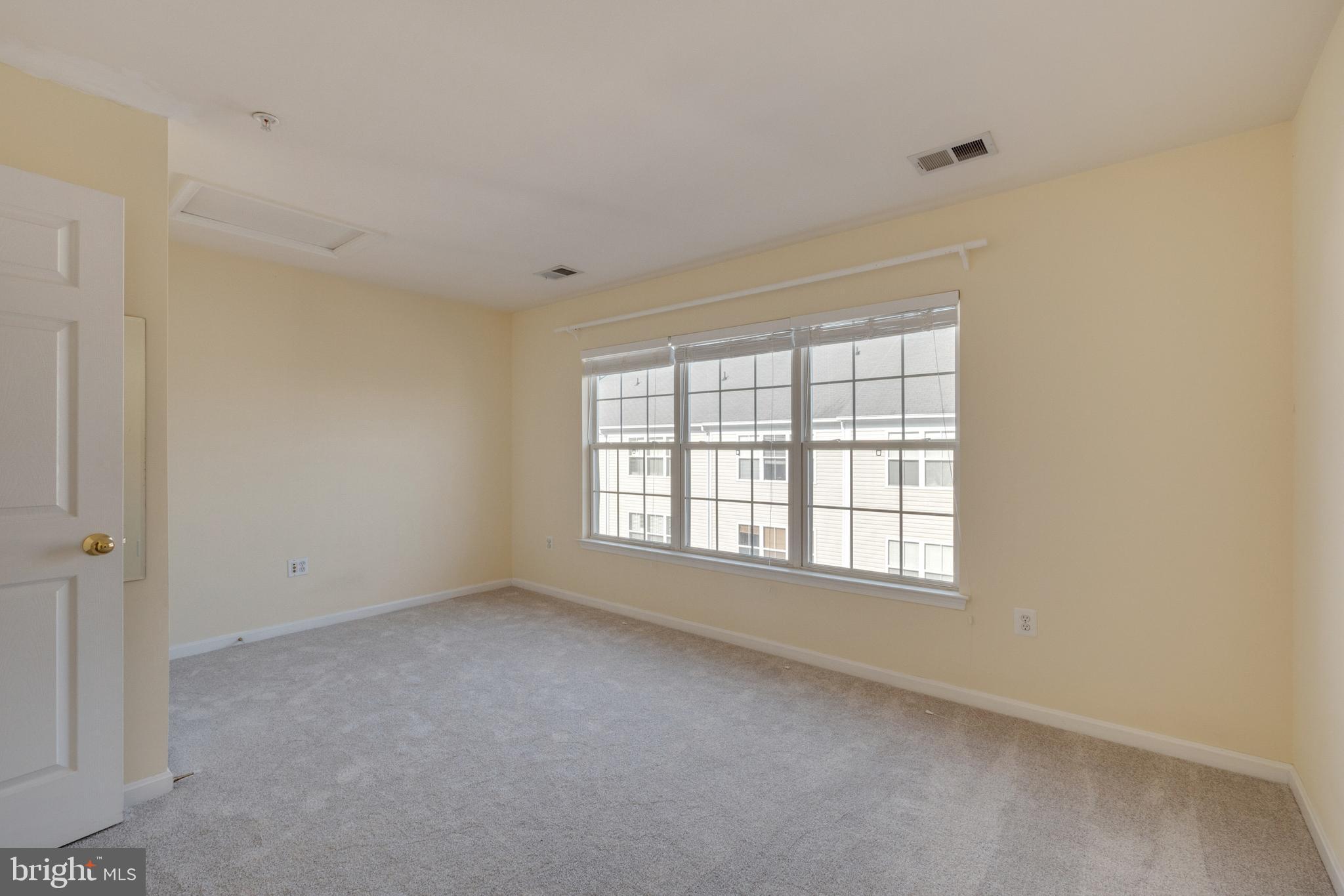 CAMERON STATION - Residential Lease