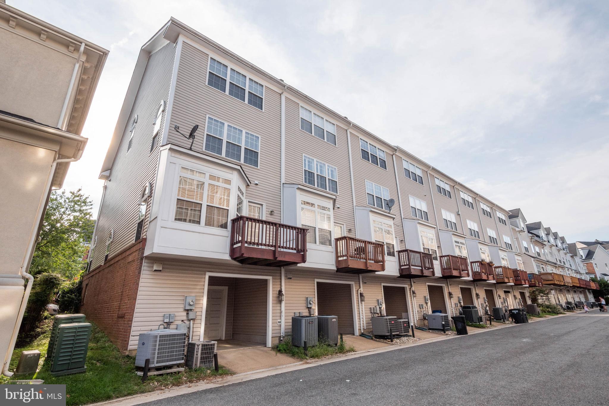 CAMERON STATION - Residential Lease