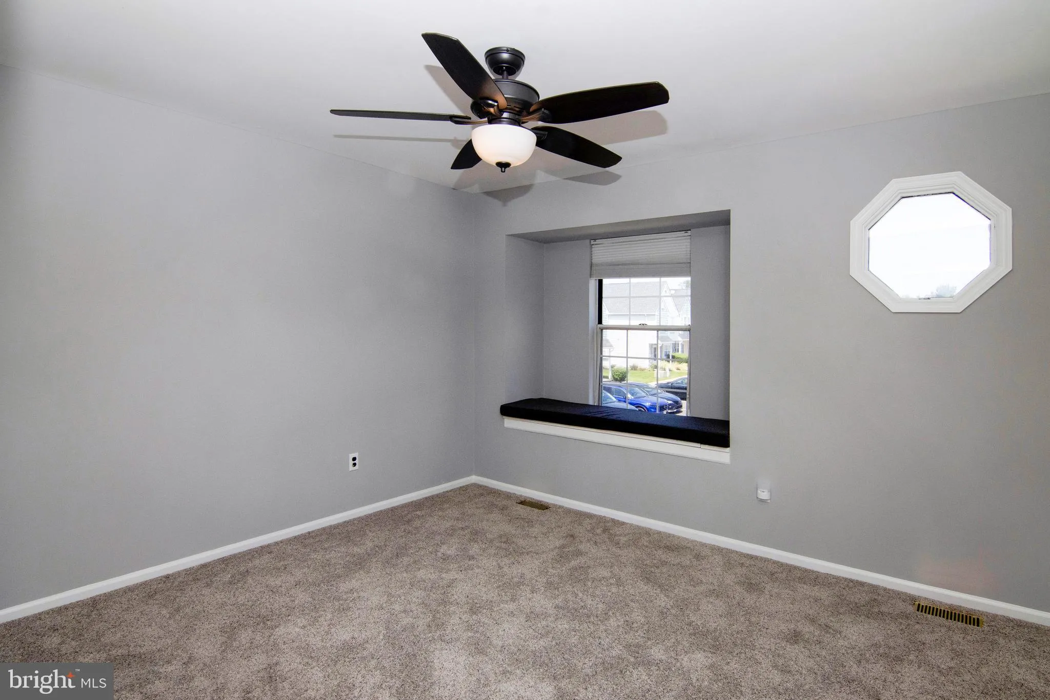 Sewell, New Jersey 08080, United States, 2 Bedrooms Bedrooms, ,2 BathroomsBathrooms,Residential,Coming Soon,175237