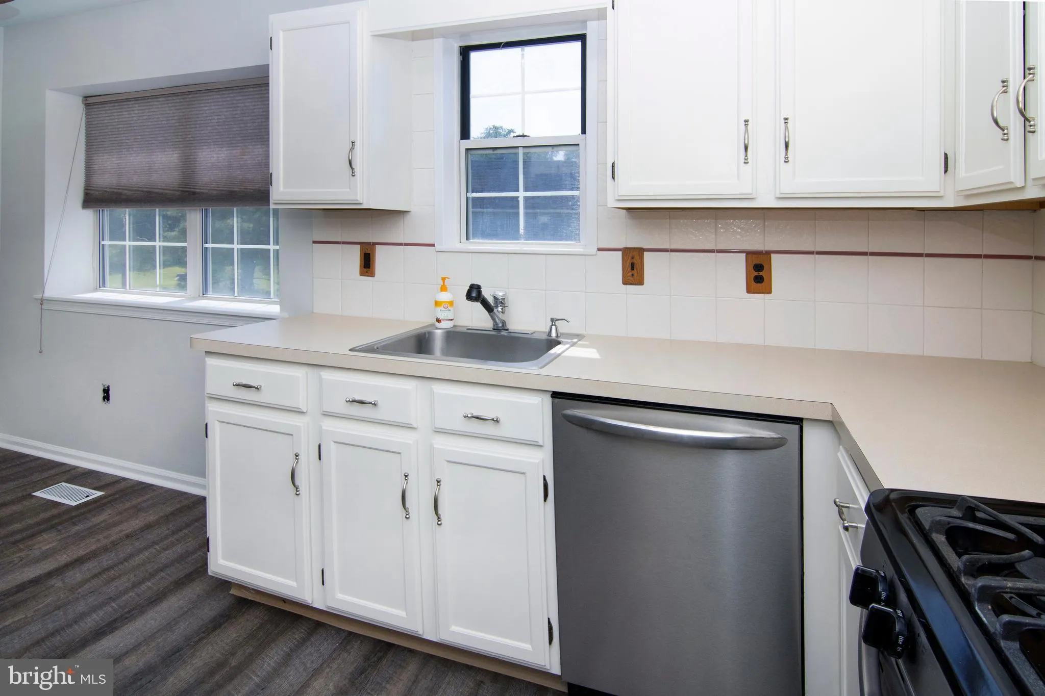 Sewell, New Jersey 08080, United States, 2 Bedrooms Bedrooms, ,2 BathroomsBathrooms,Residential,Coming Soon,175237