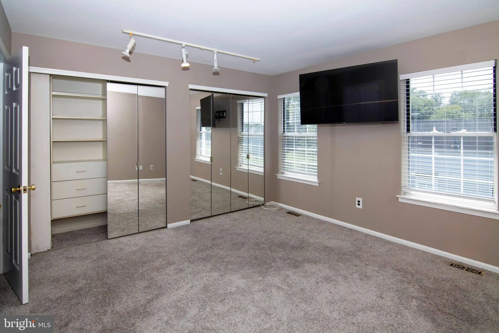 Sewell, New Jersey 08080, United States, 2 Bedrooms Bedrooms, ,2 BathroomsBathrooms,Residential,Coming Soon,175237