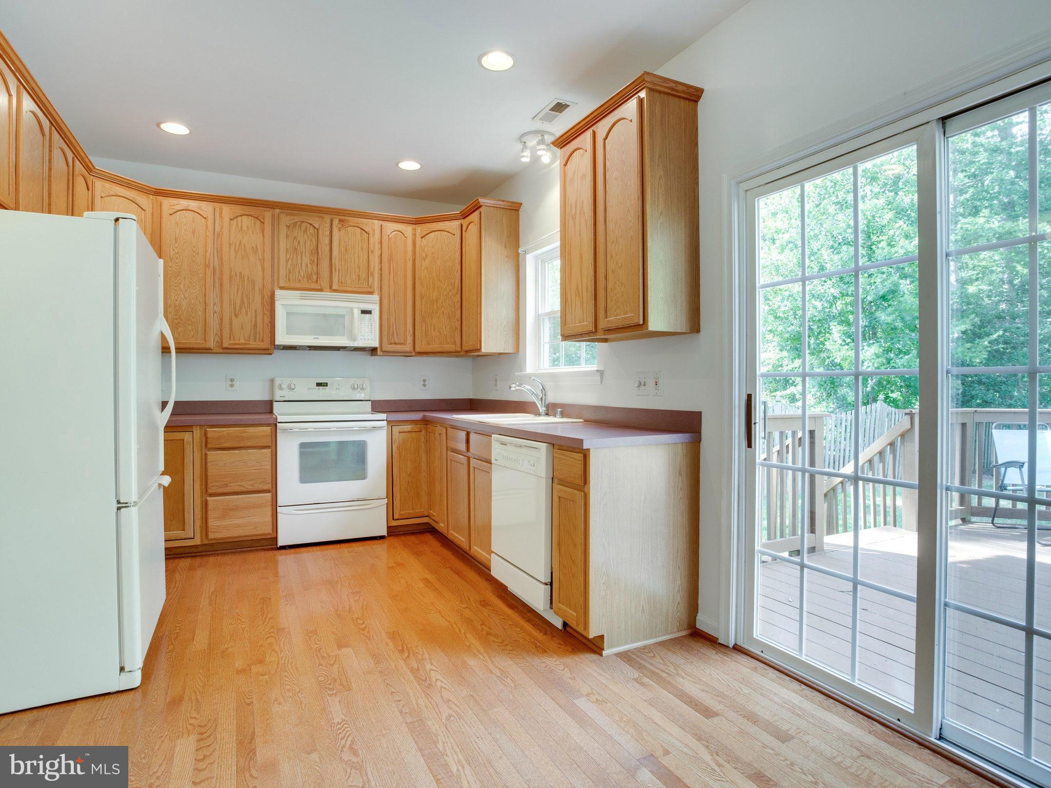 FRANKLIN MANOR BEACH - Residential