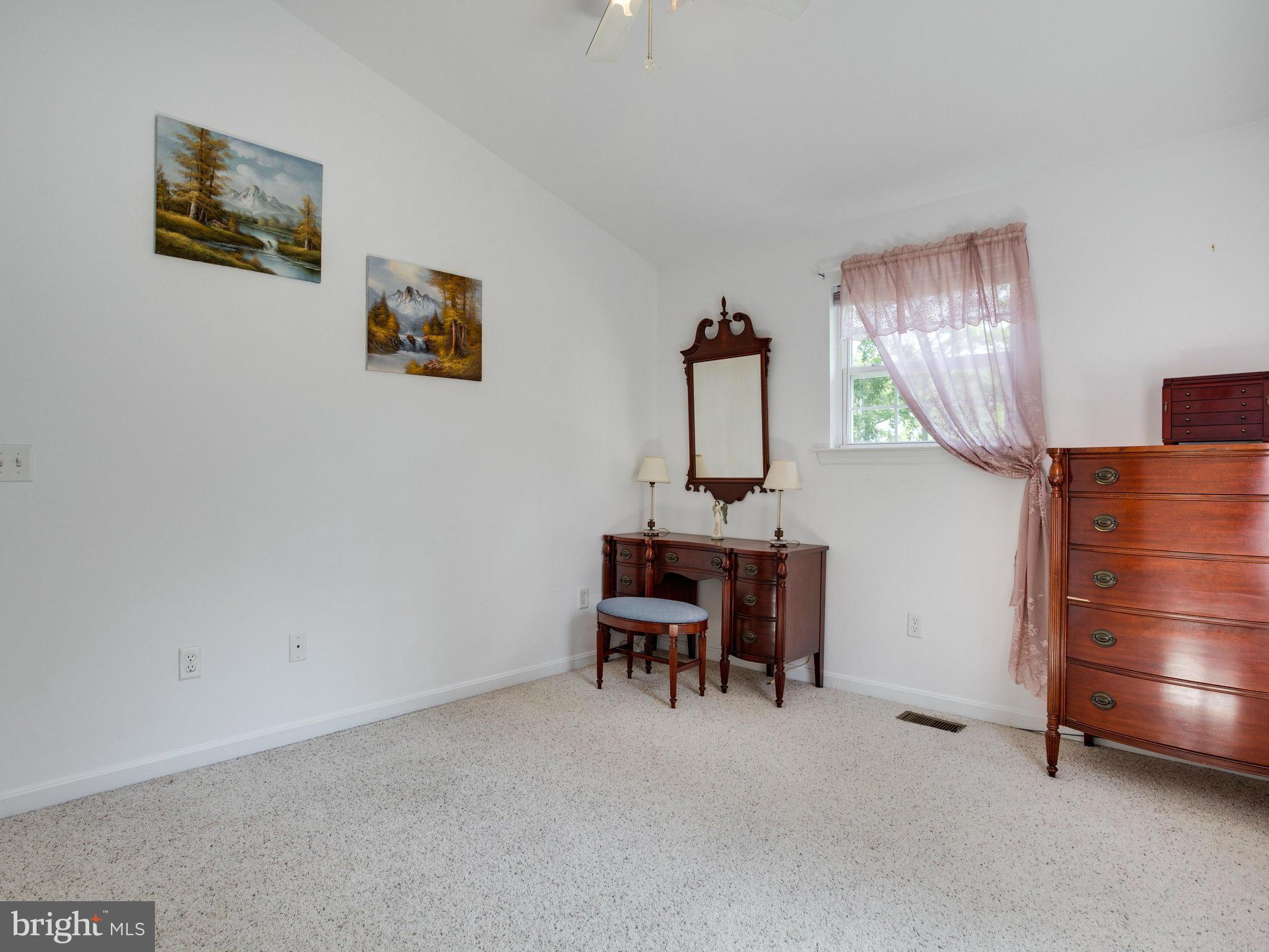 FRANKLIN MANOR BEACH - Residential