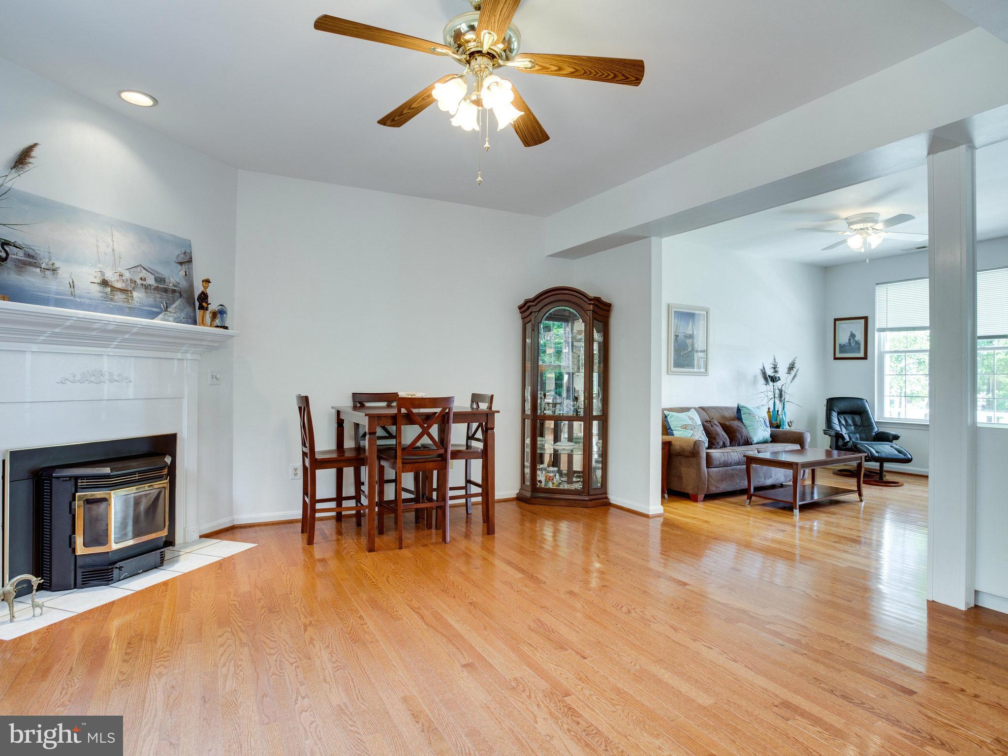 FRANKLIN MANOR BEACH - Residential