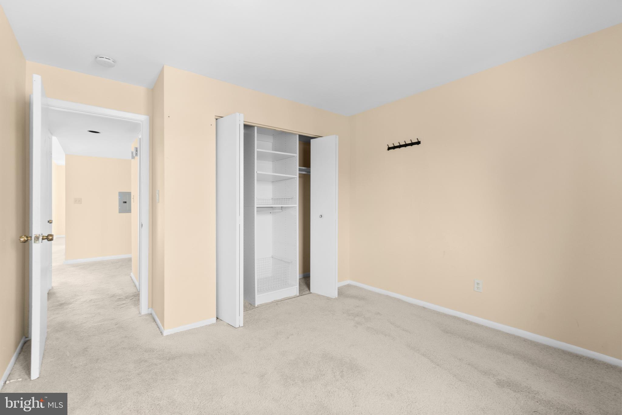 VILLAGE OF LONG REACH - Residential