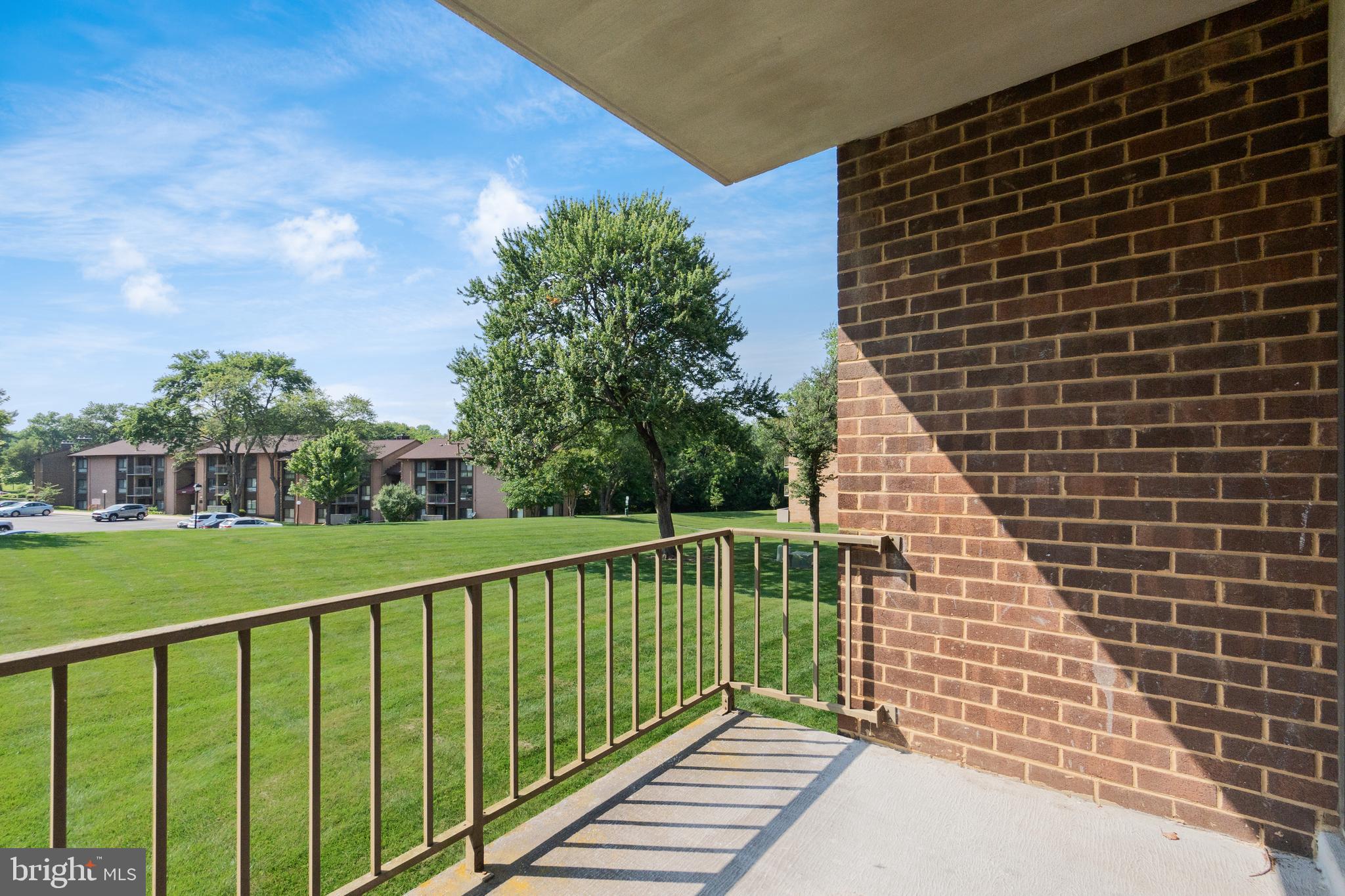 VILLAGE OF LONG REACH - Residential