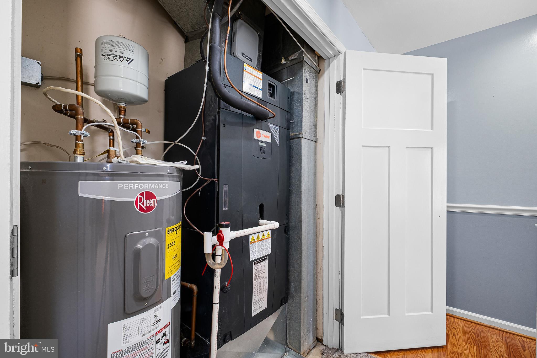 HARMONY WOODS - Residential