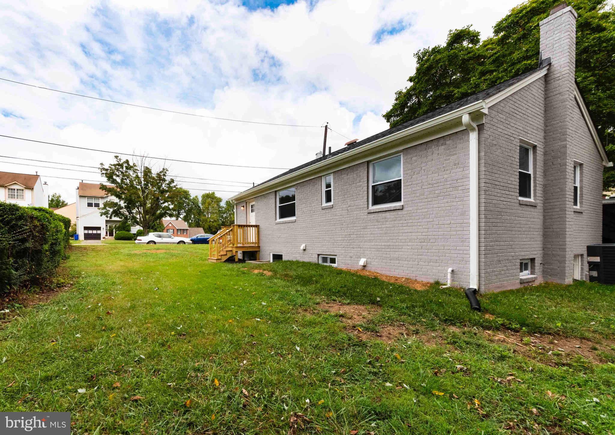 CHESTNUT HILLS - Residential