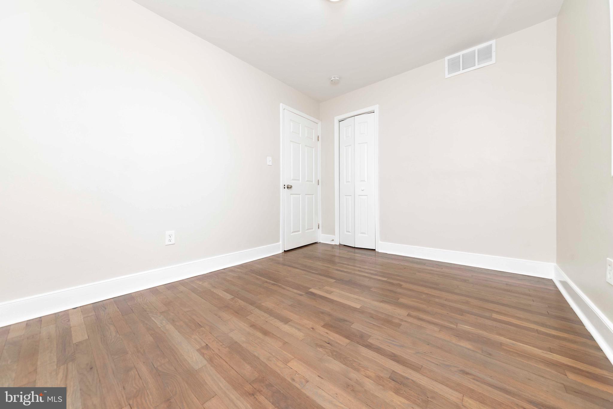 CHESTNUT HILLS - Residential