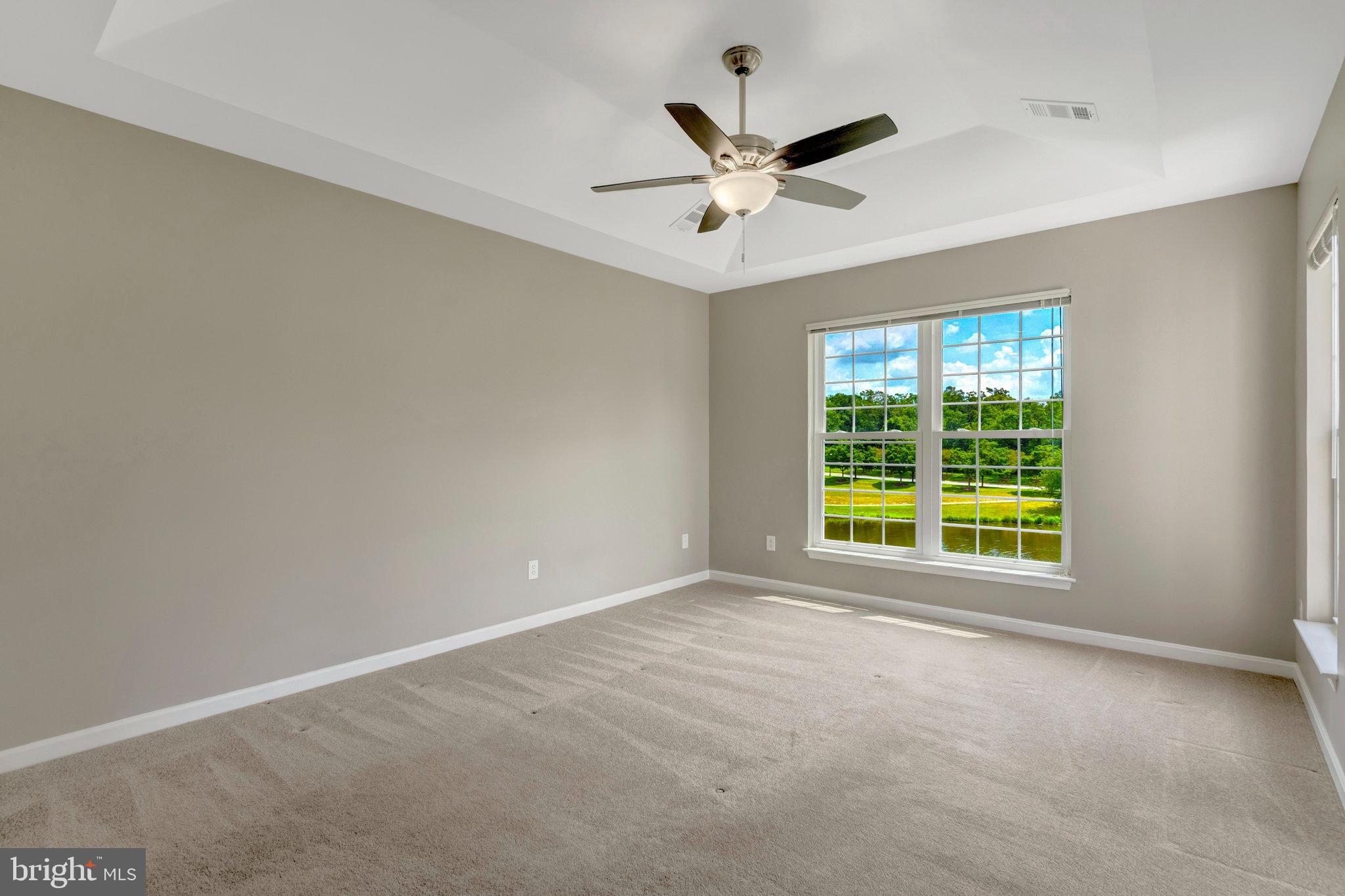 LAKESIDE AT SOUTH RIDING - Residential