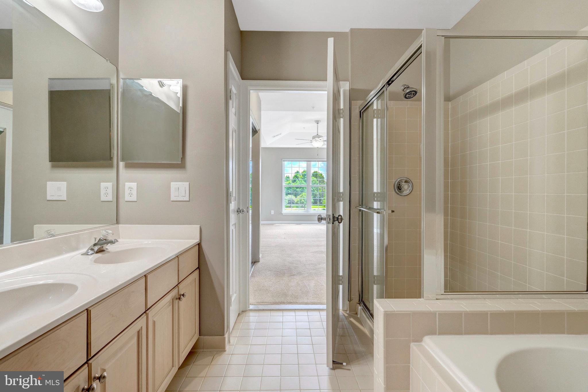 LAKESIDE AT SOUTH RIDING - Residential