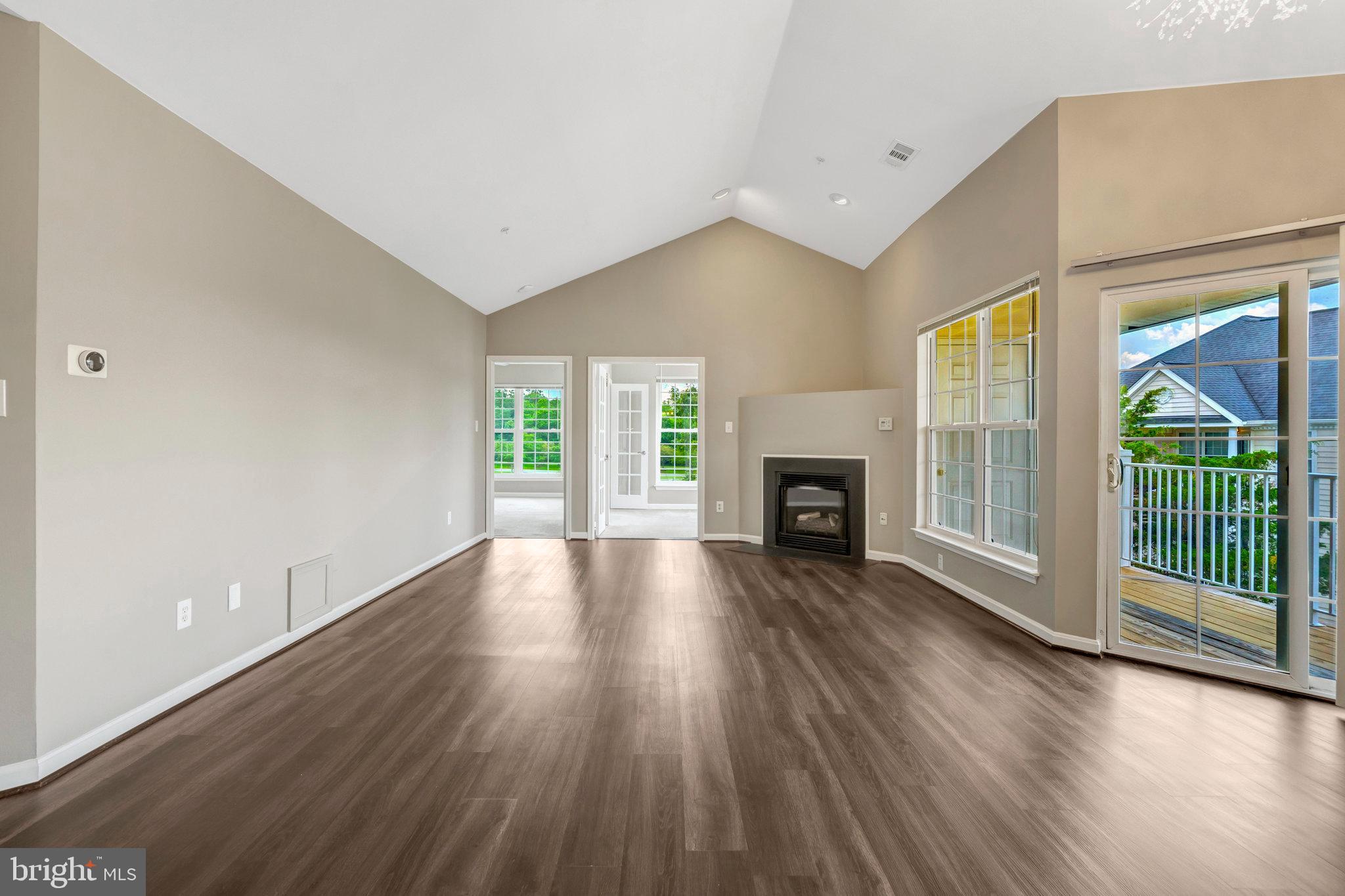 LAKESIDE AT SOUTH RIDING - Residential