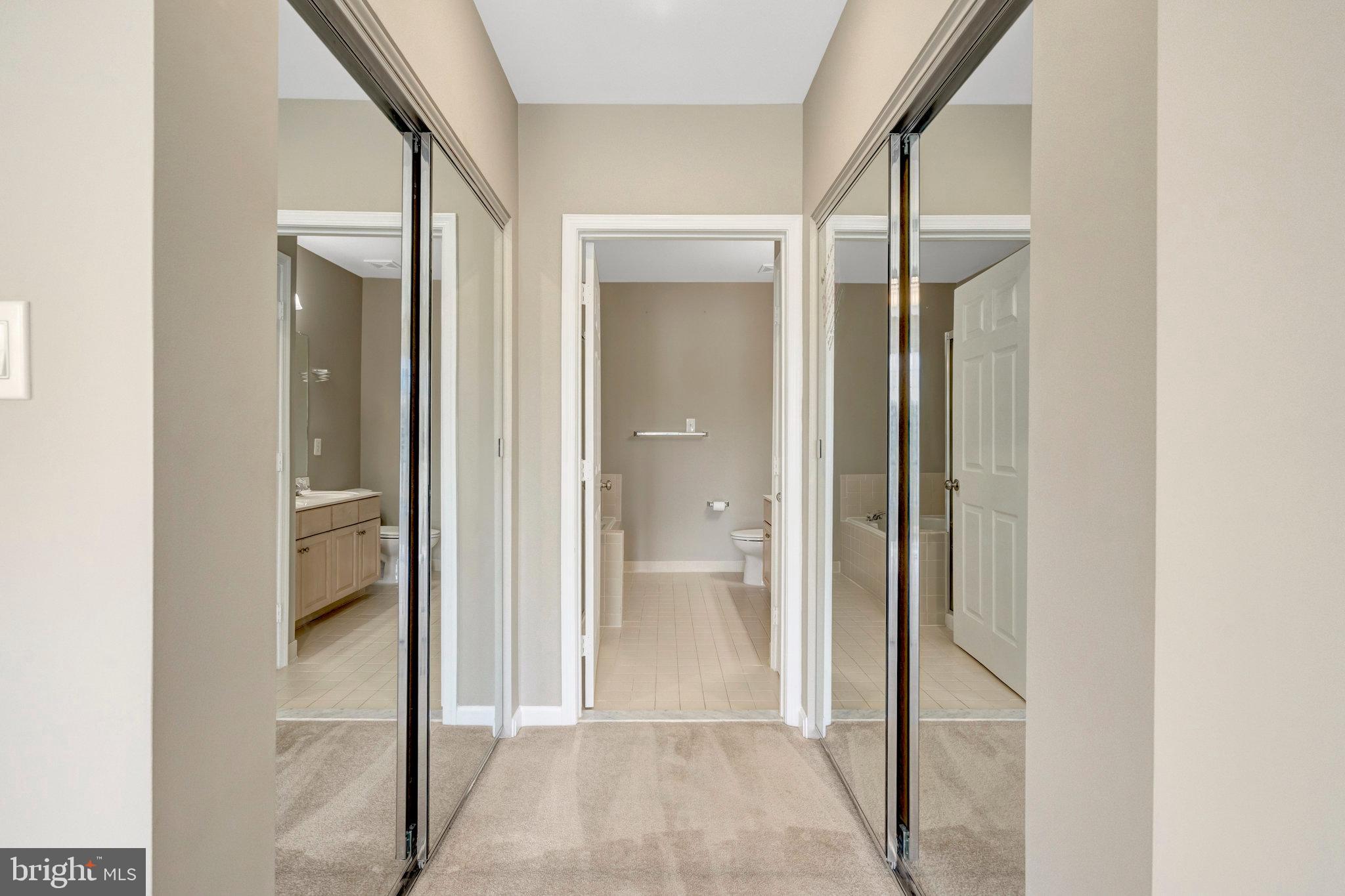 LAKESIDE AT SOUTH RIDING - Residential