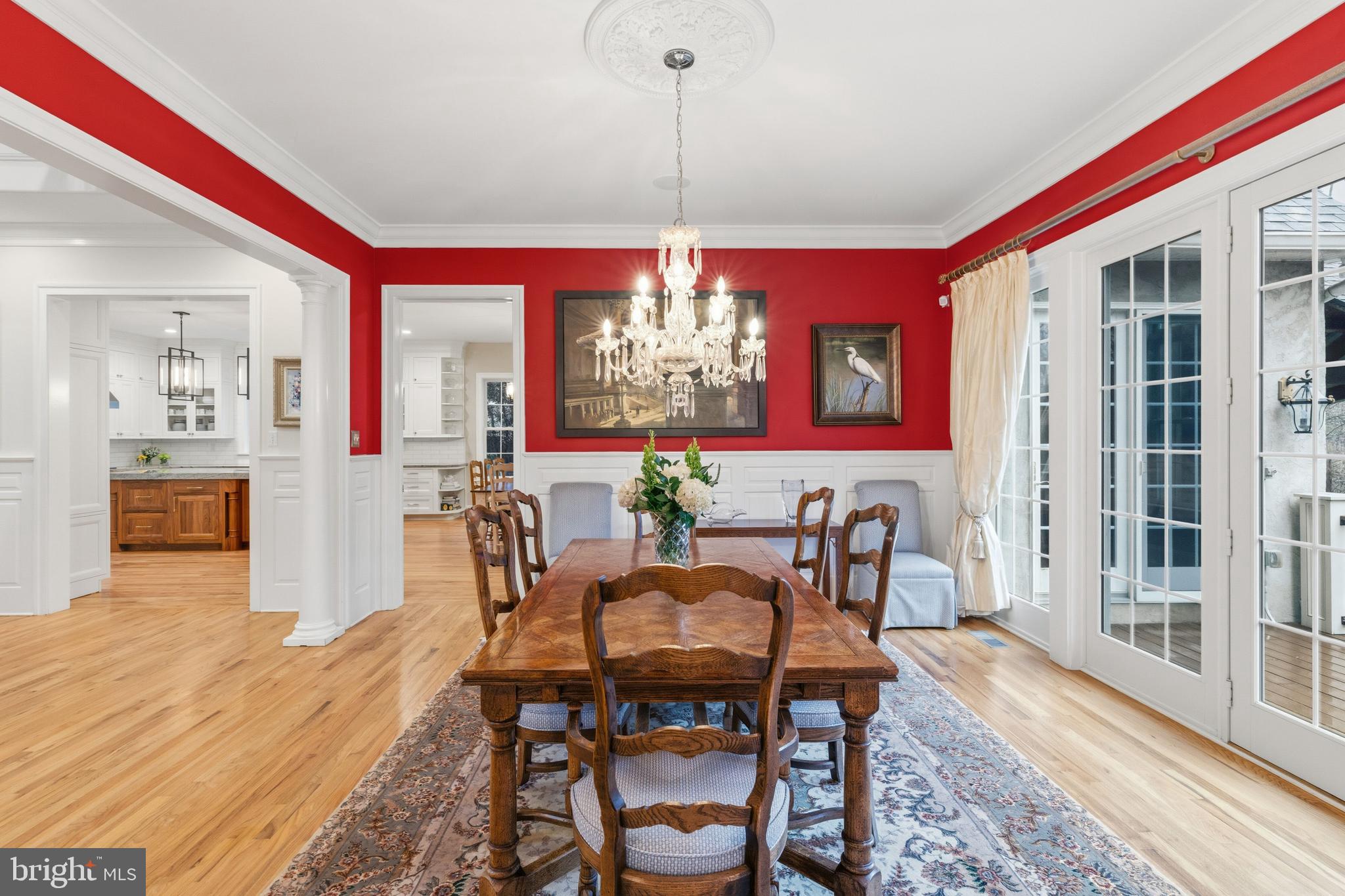 CHESTNUT HILL - Residential