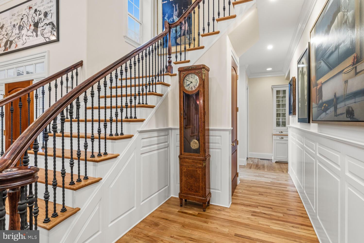 CHESTNUT HILL - Residential