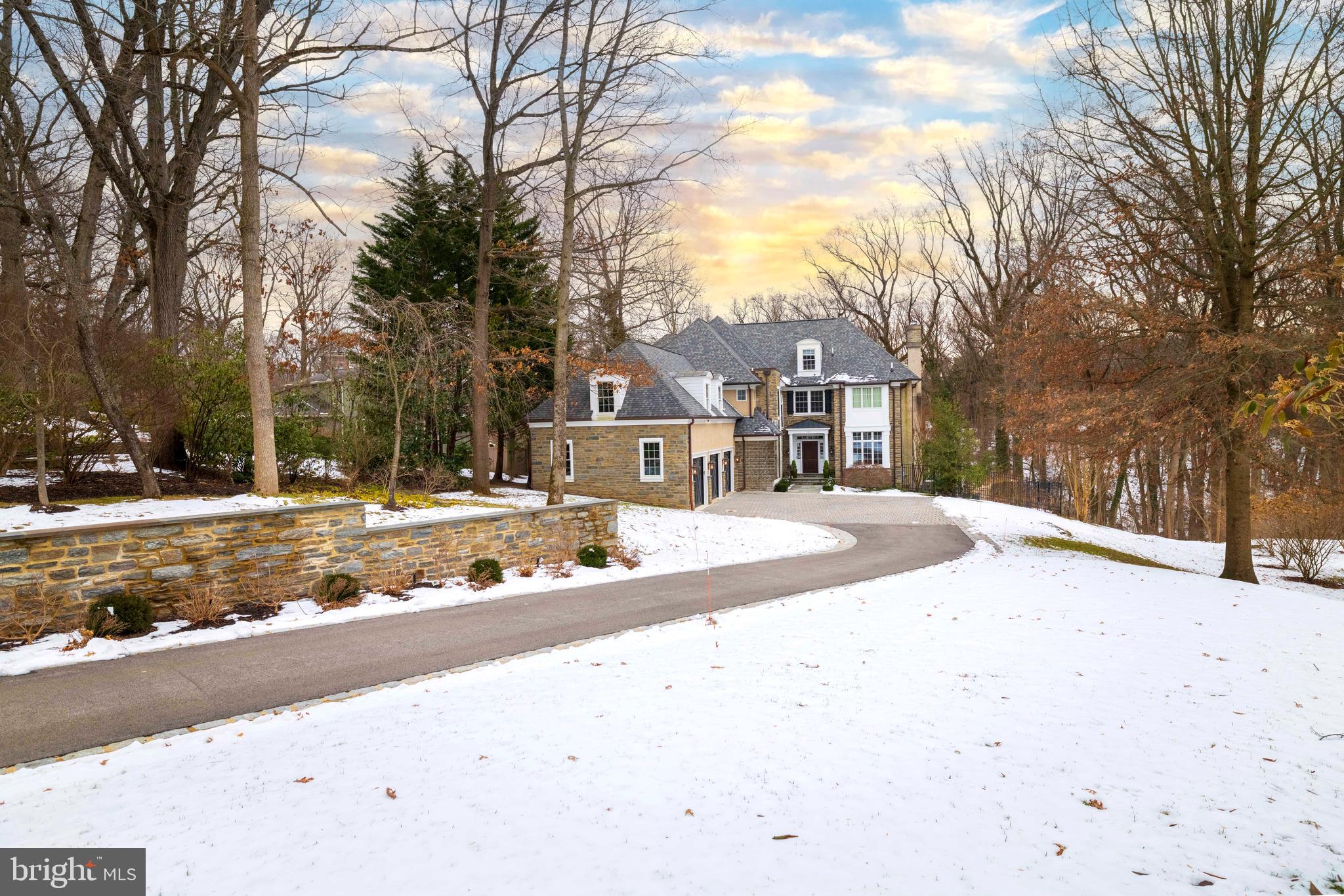 732 SAINT ANDREWS ROAD