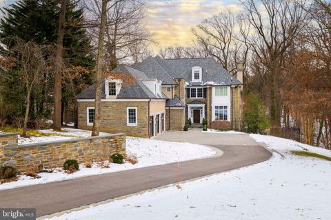 732 SAINT ANDREWS ROAD PHILADELPHIA PA 19118