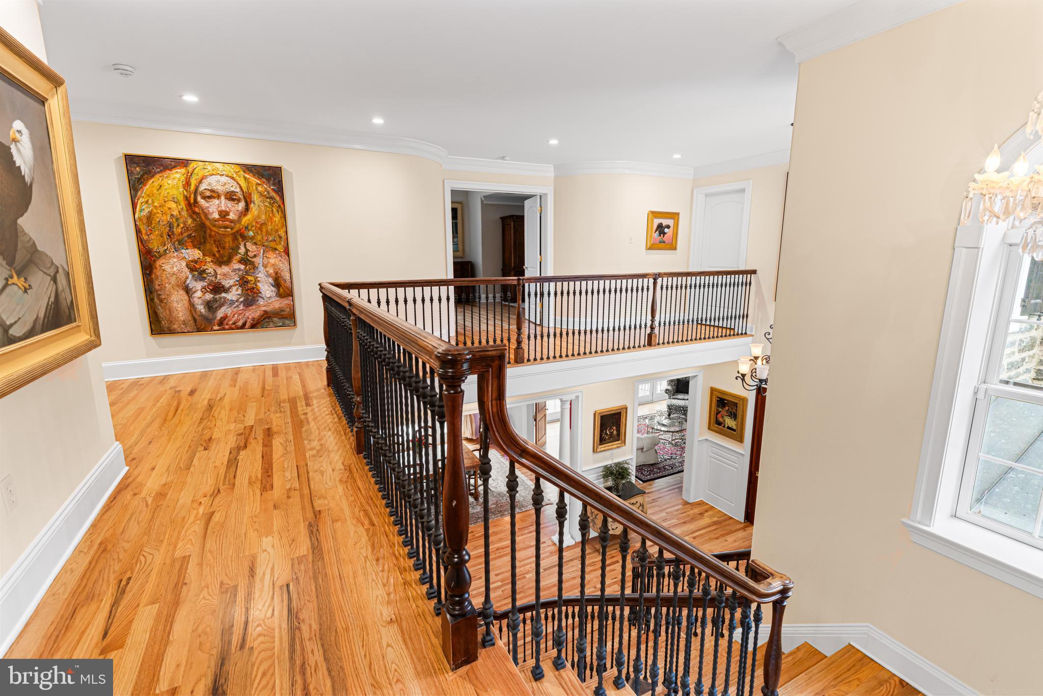 CHESTNUT HILL - Residential