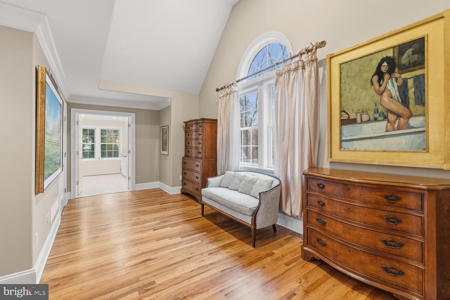 CHESTNUT HILL - Residential