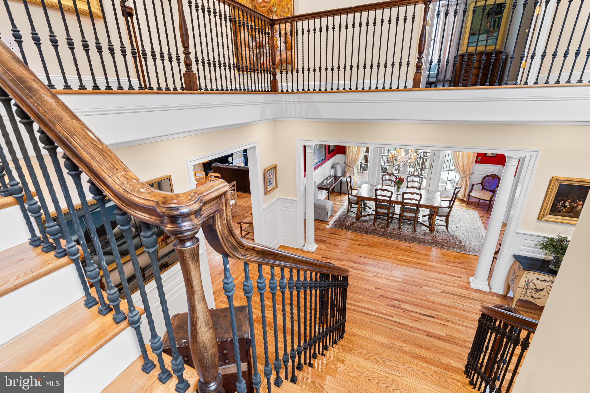 CHESTNUT HILL - Residential