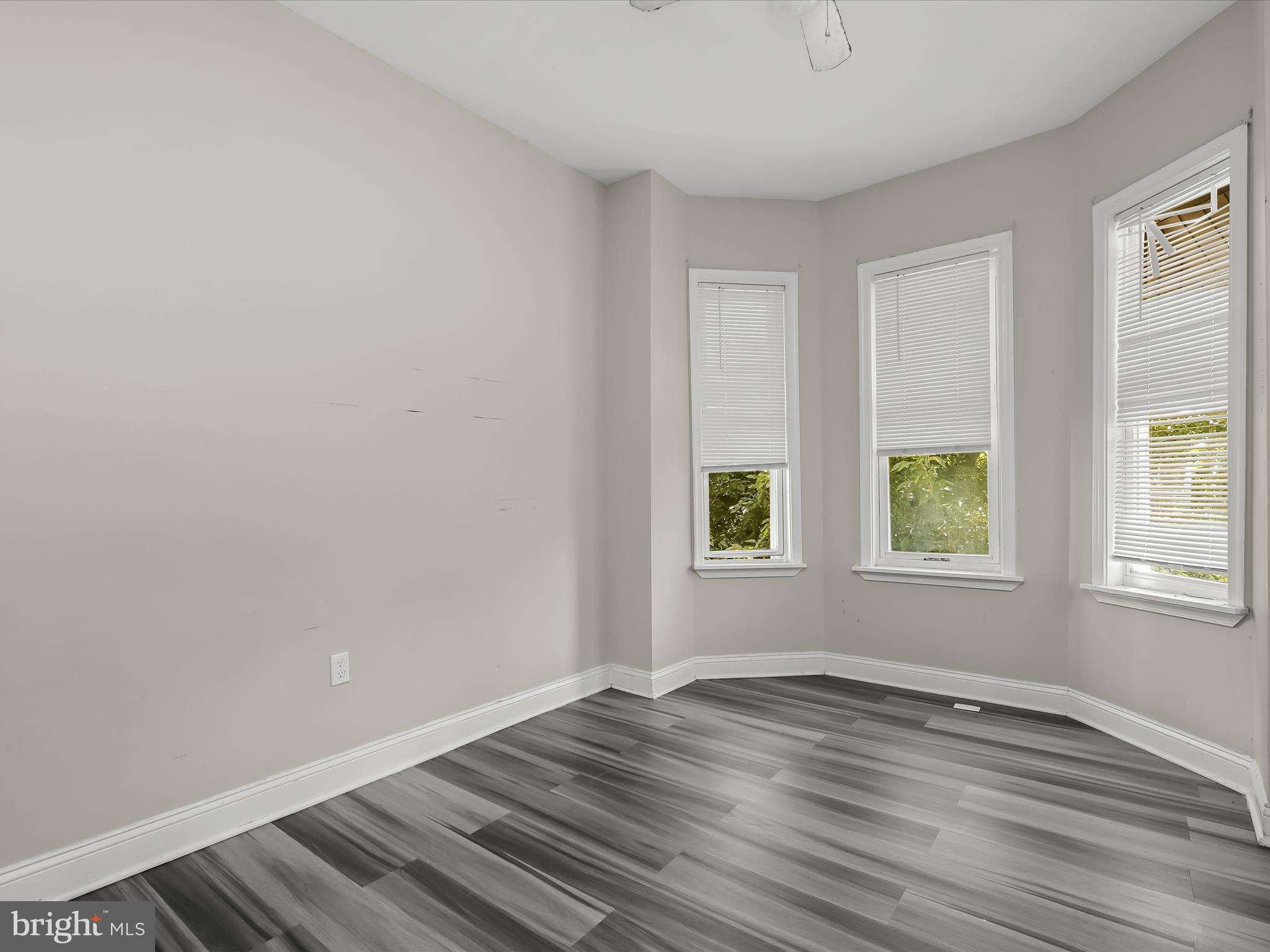 ROSEMONT - Residential