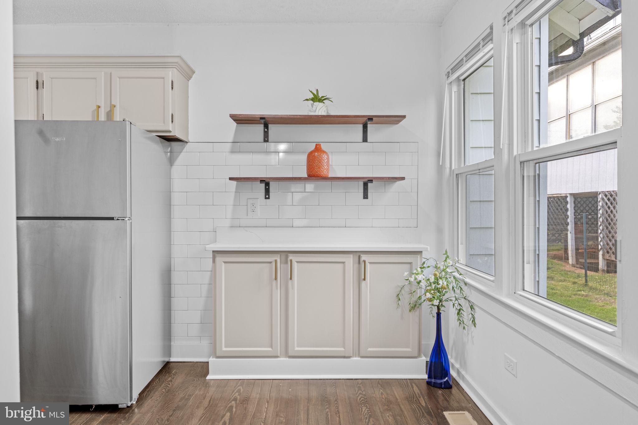 FAIRVIEW - Residential