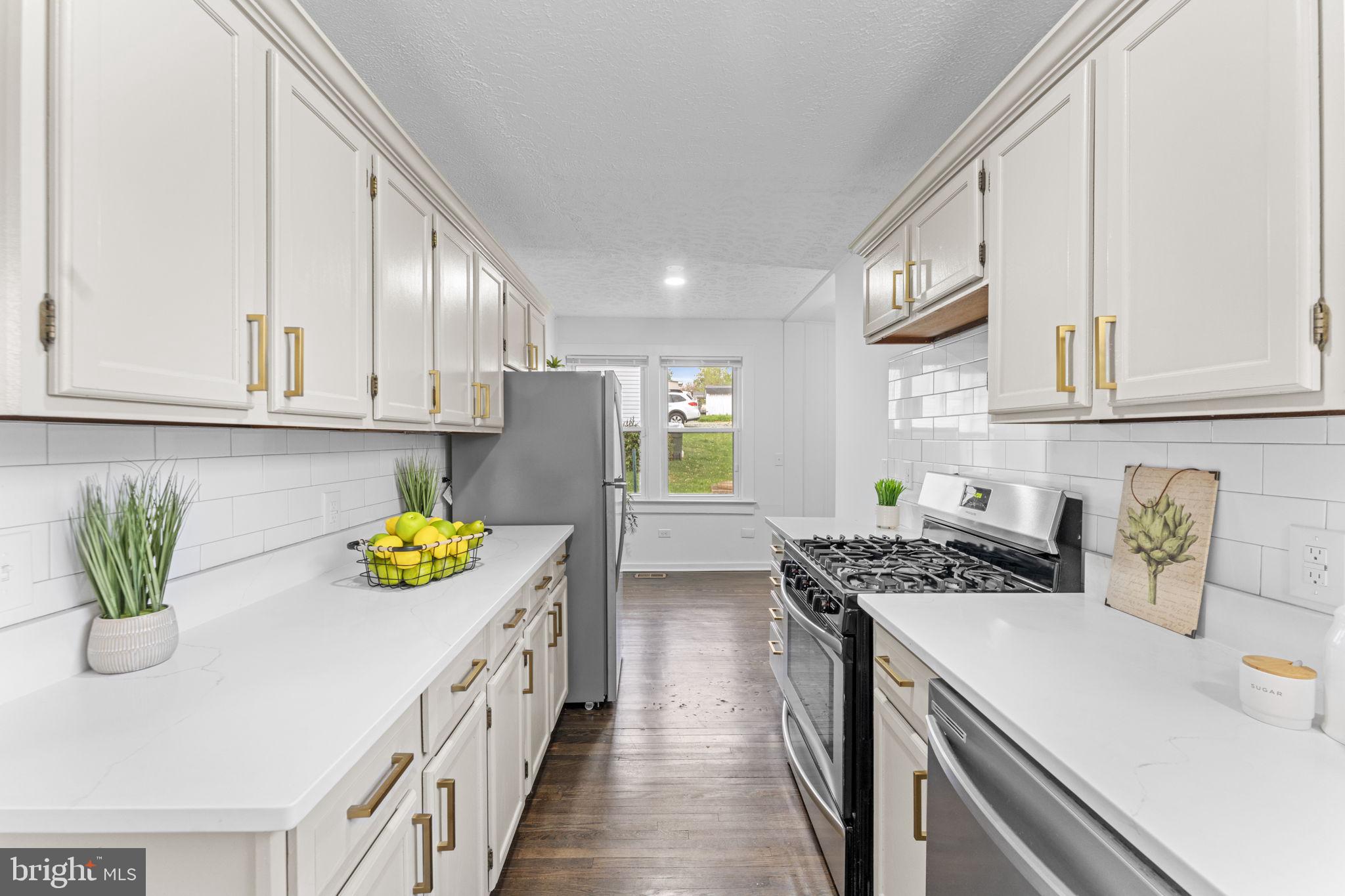 FAIRVIEW - Residential