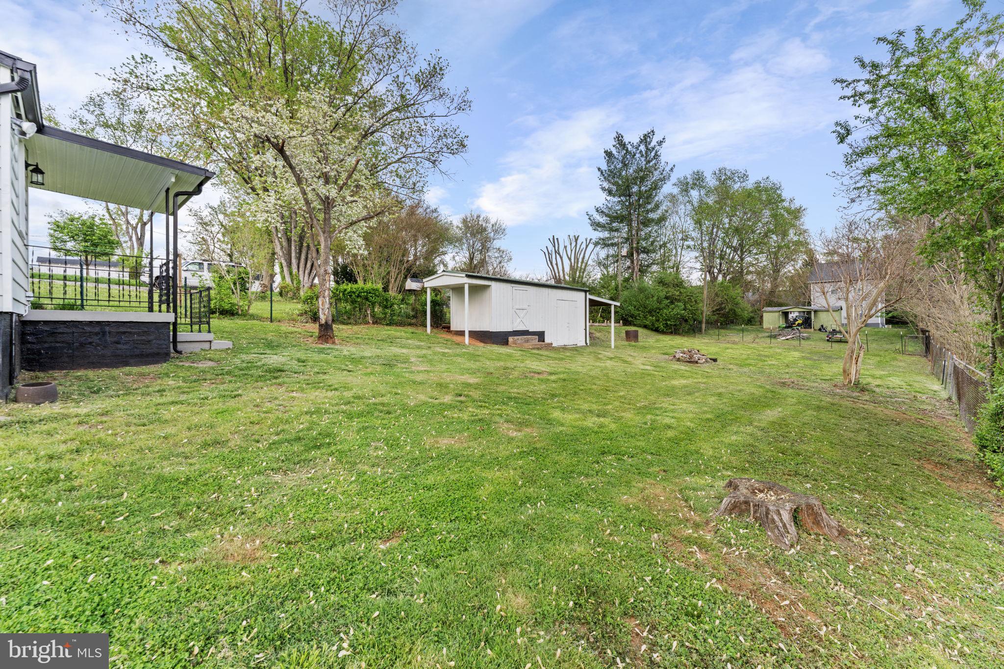 FAIRVIEW - Residential