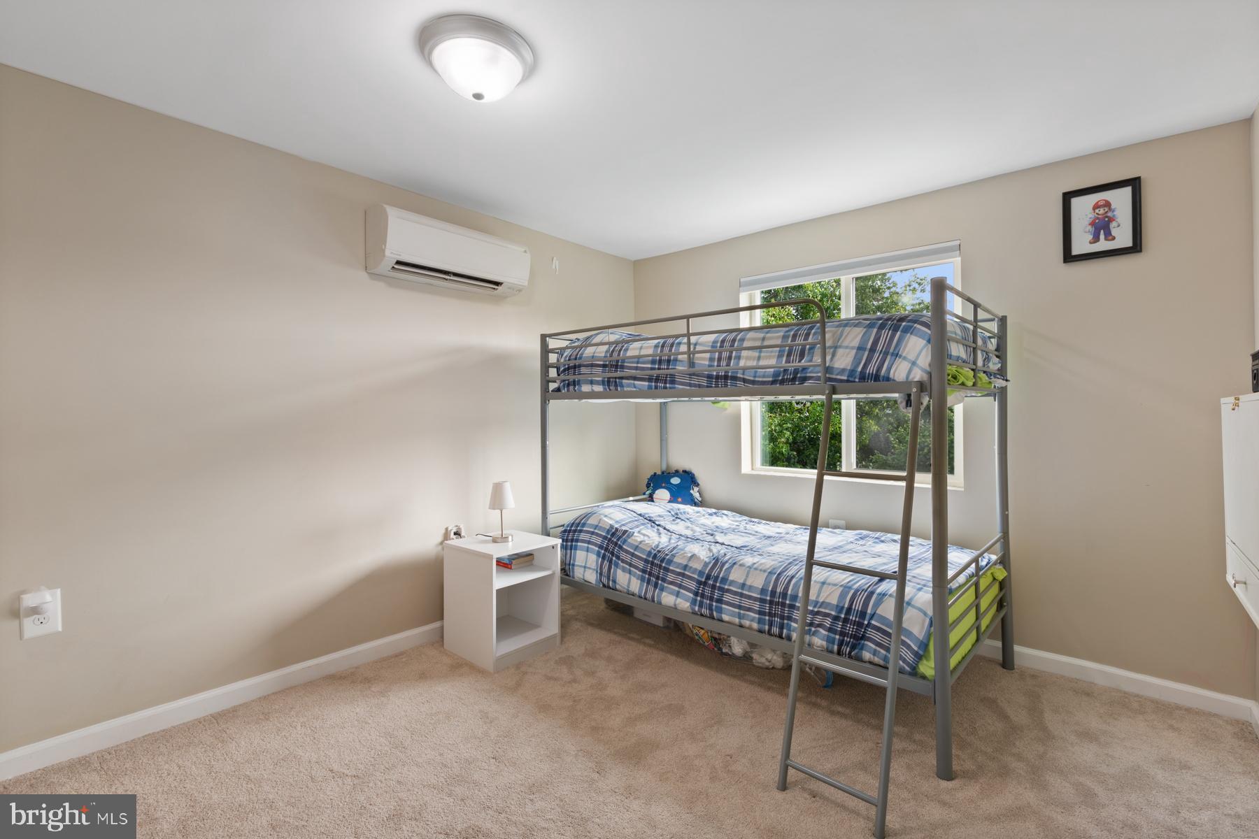 HARMANS WOODS - Residential