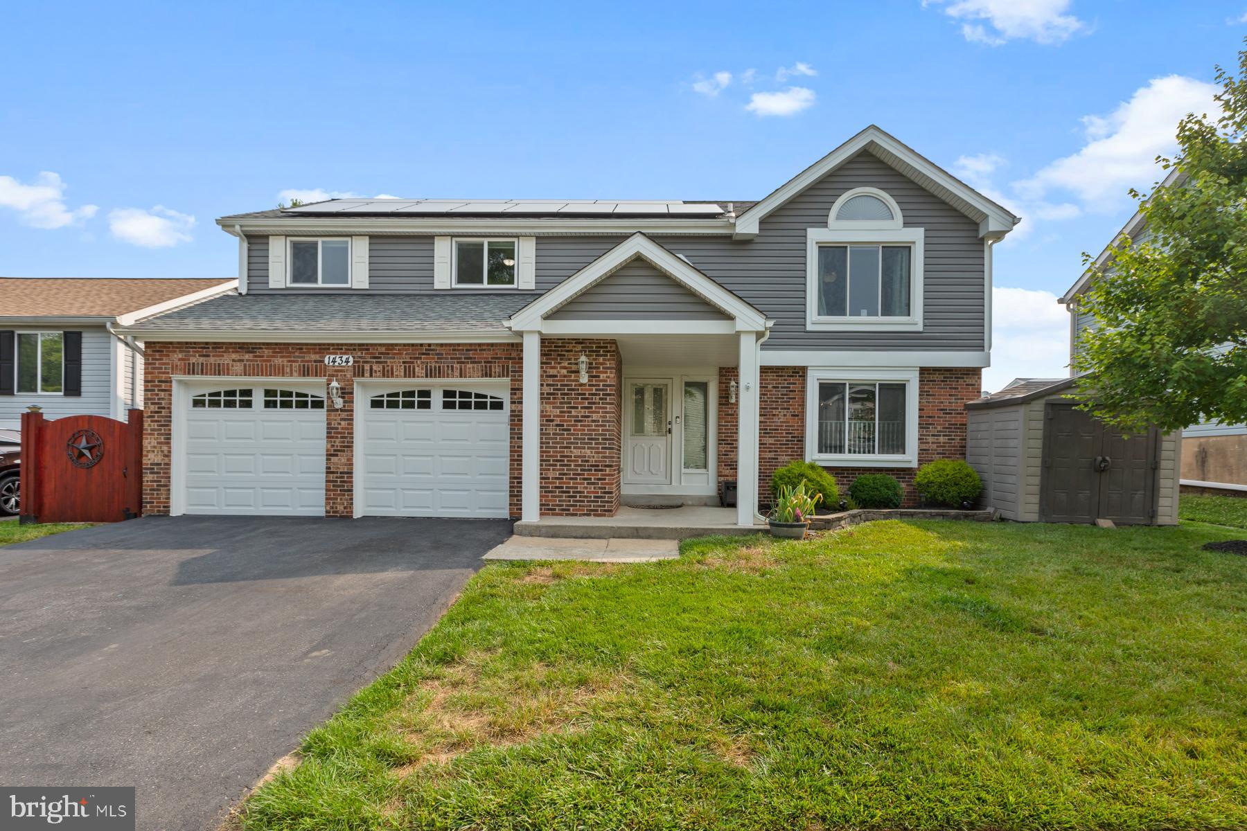 HARMANS WOODS - Residential