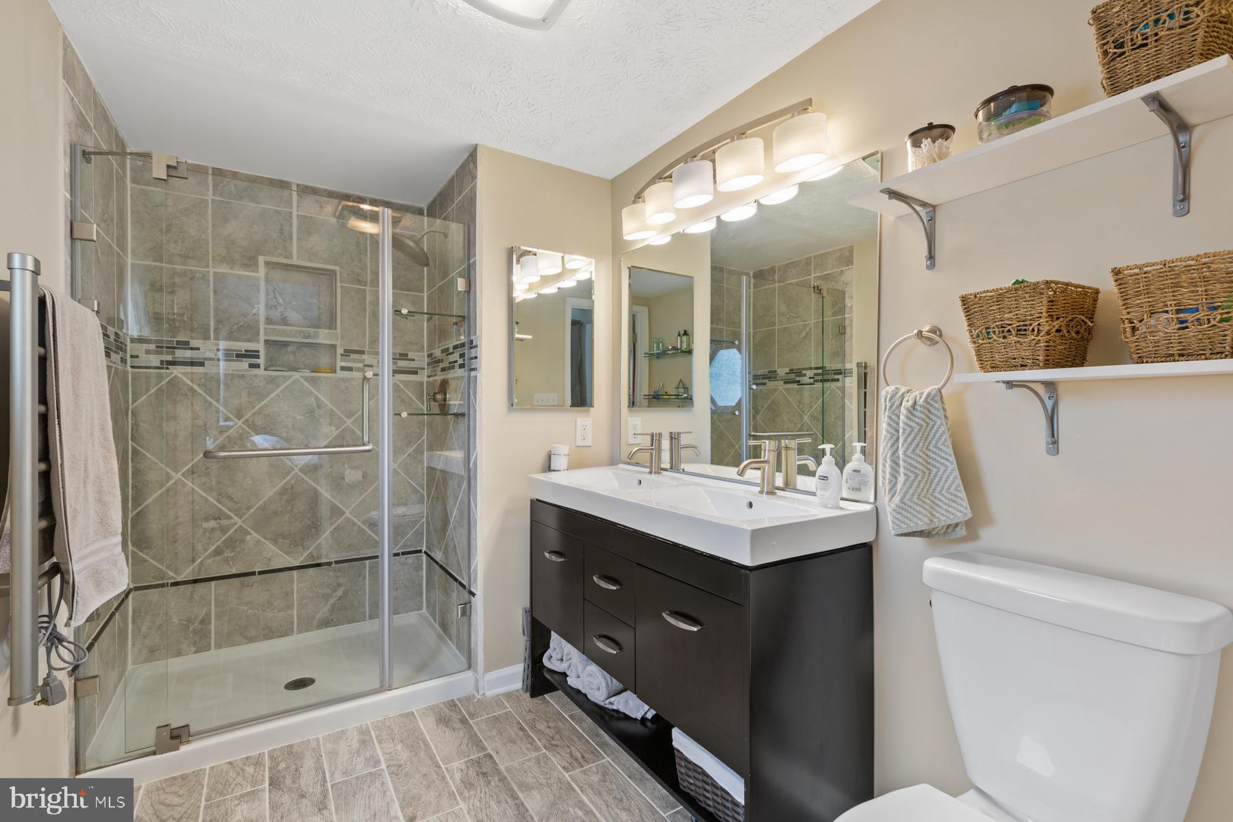 HARMANS WOODS - Residential