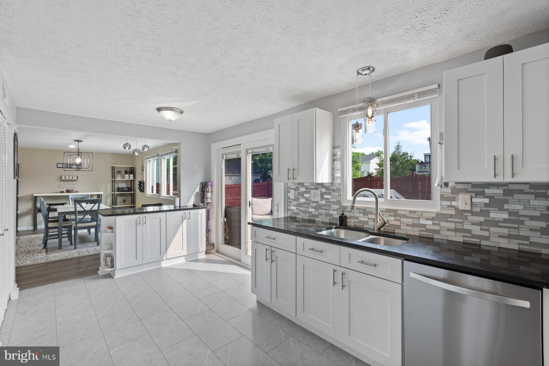 HARMANS WOODS - Residential