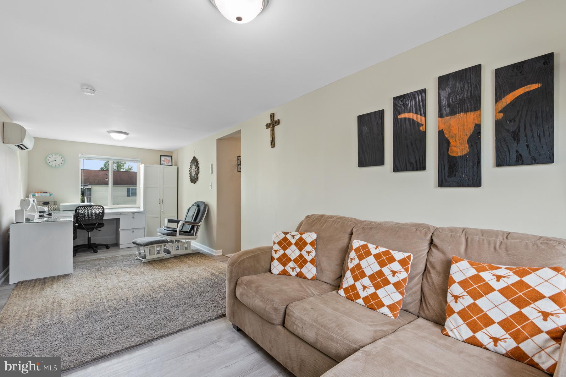 HARMANS WOODS - Residential