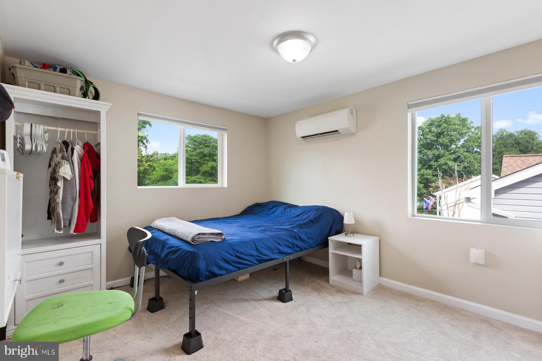 HARMANS WOODS - Residential