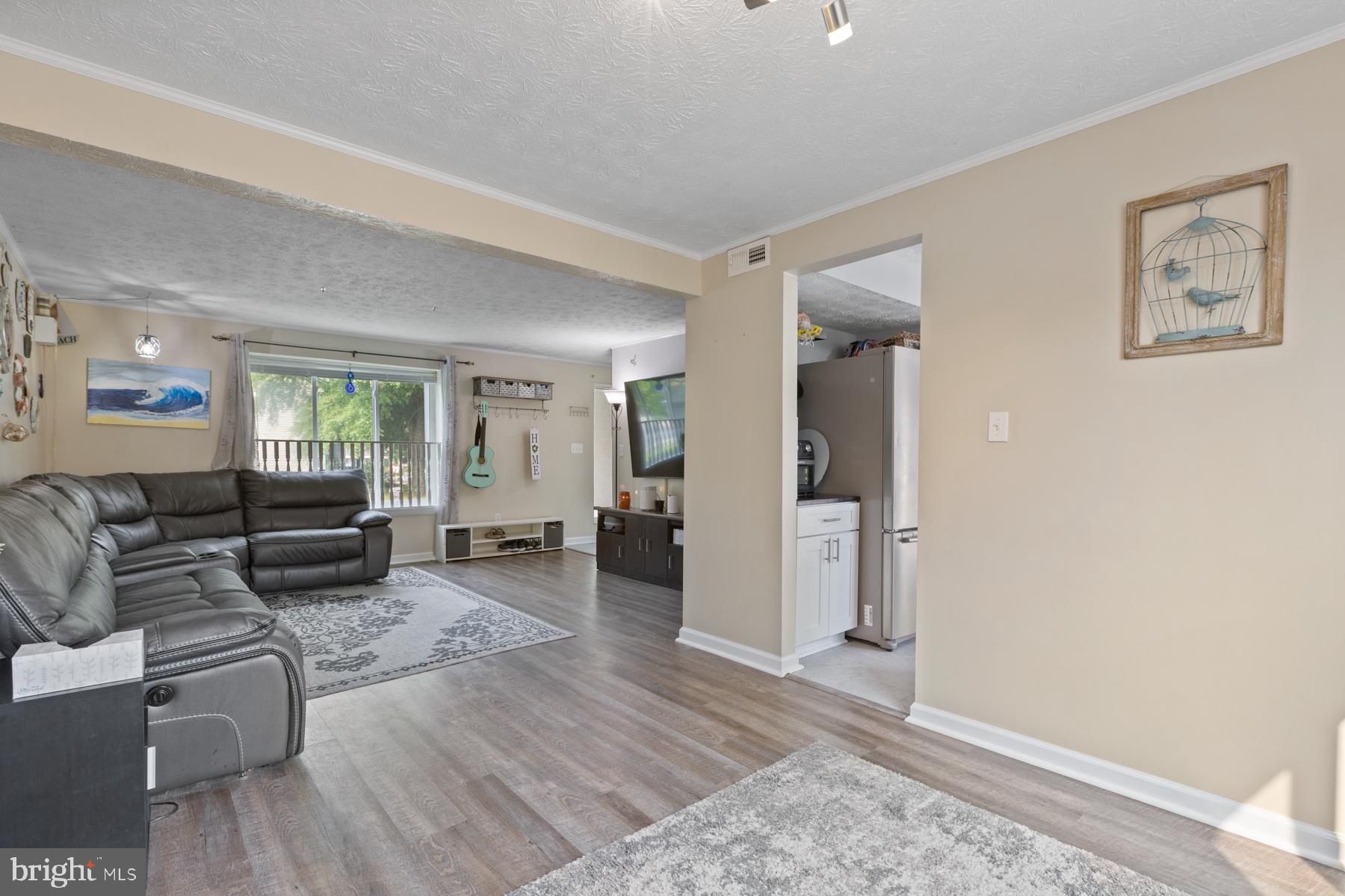 HARMANS WOODS - Residential