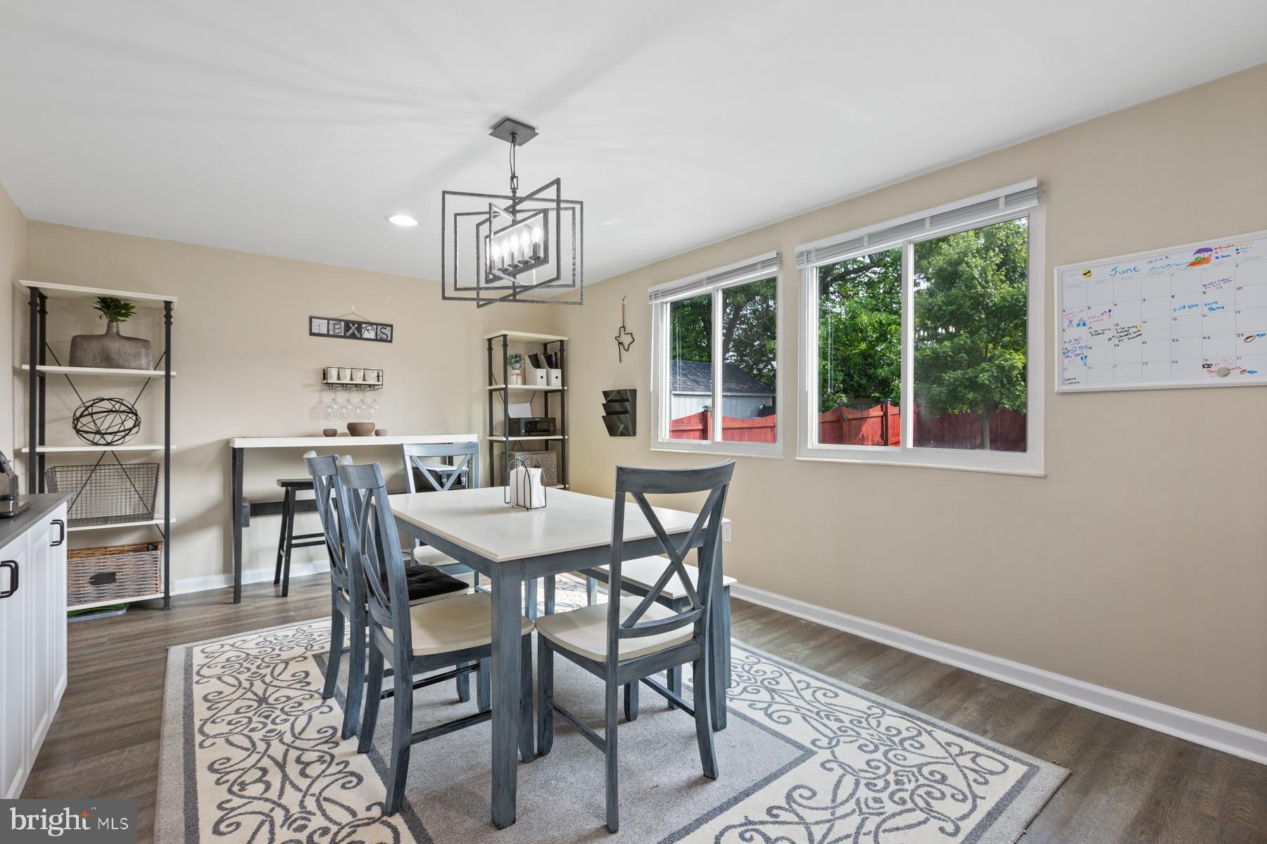 HARMANS WOODS - Residential