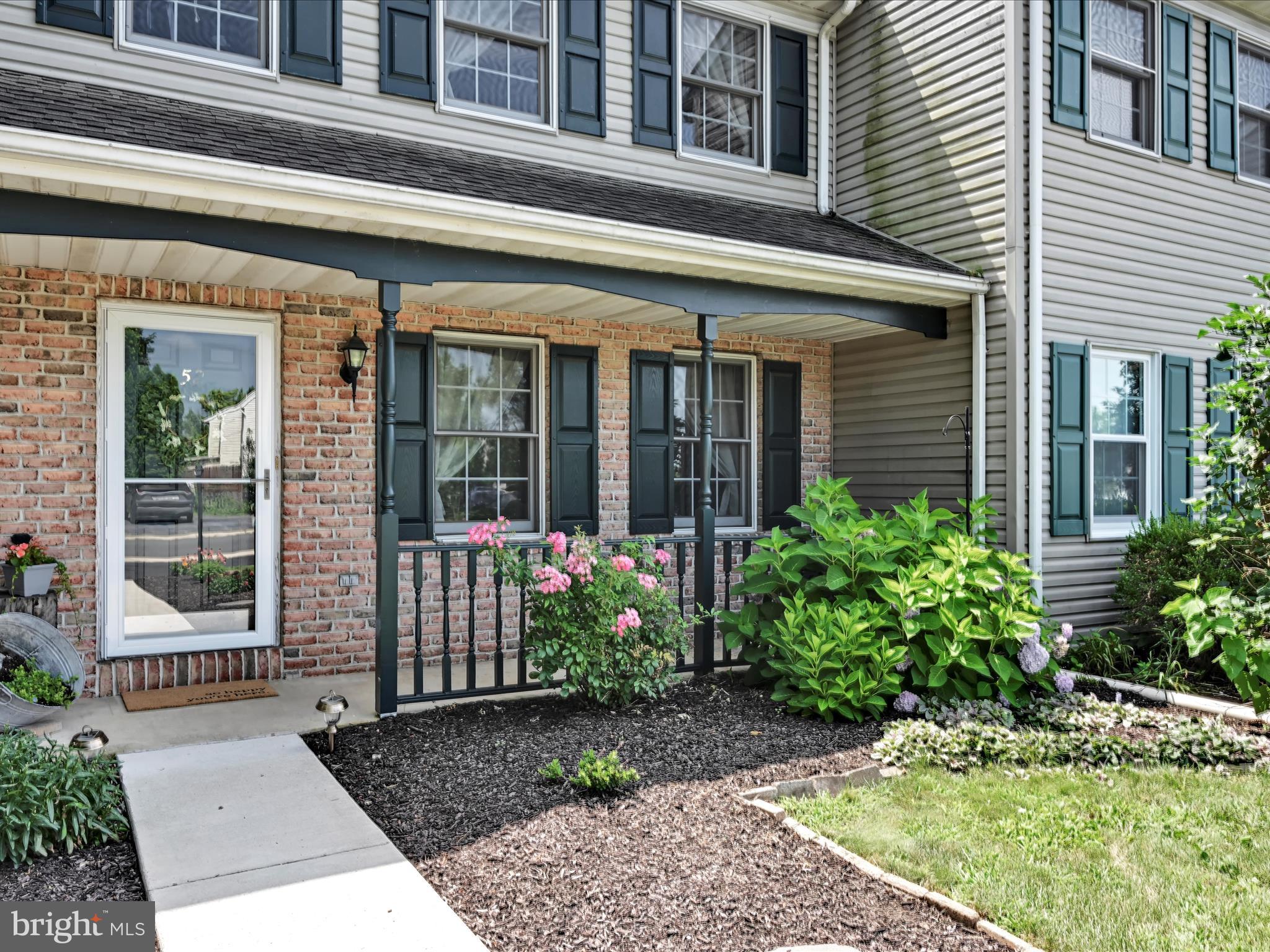 52 BROOKFIELD ROAD